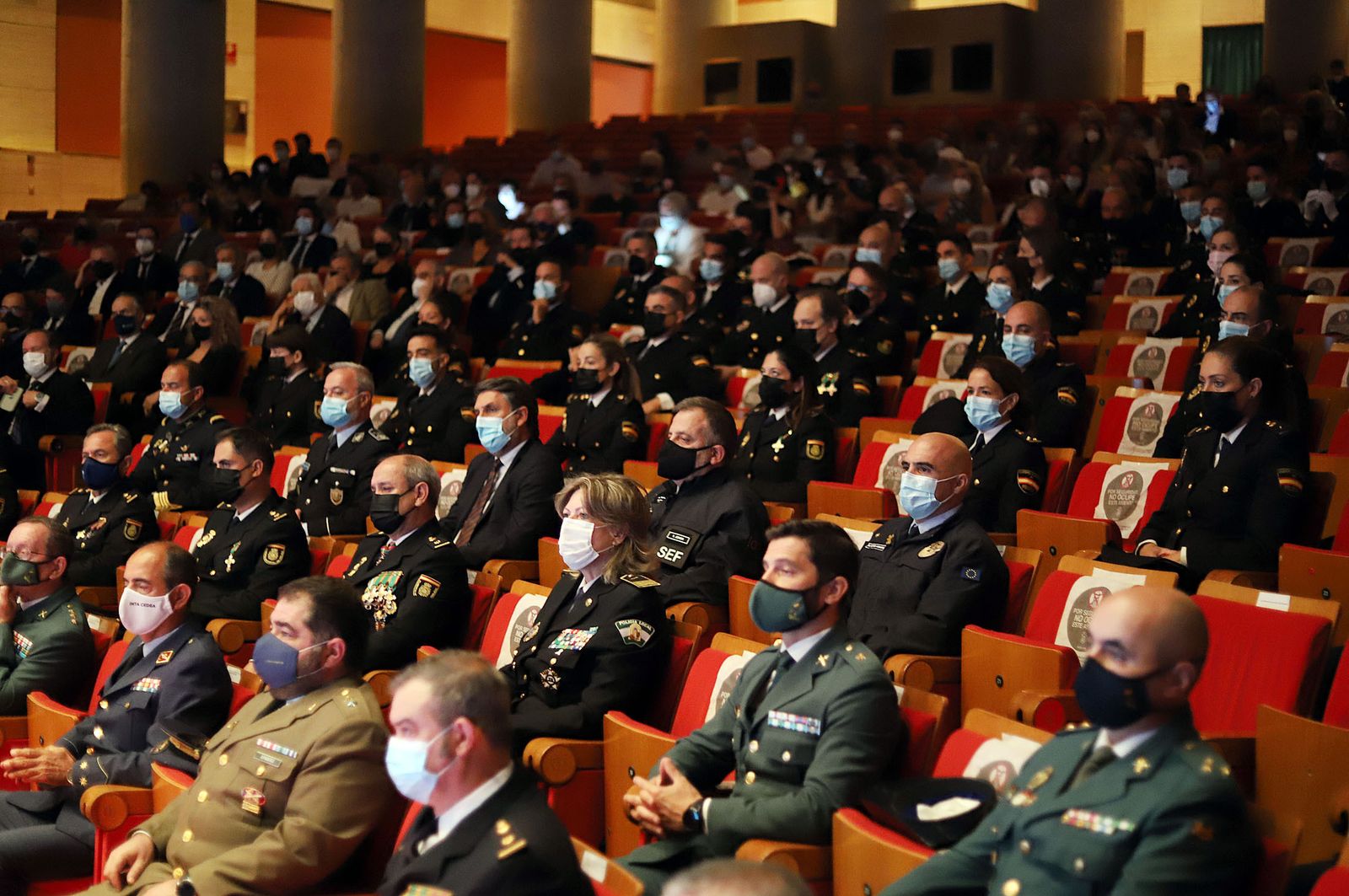 Imágenes del acto de celebración del día de la Policía Nacional