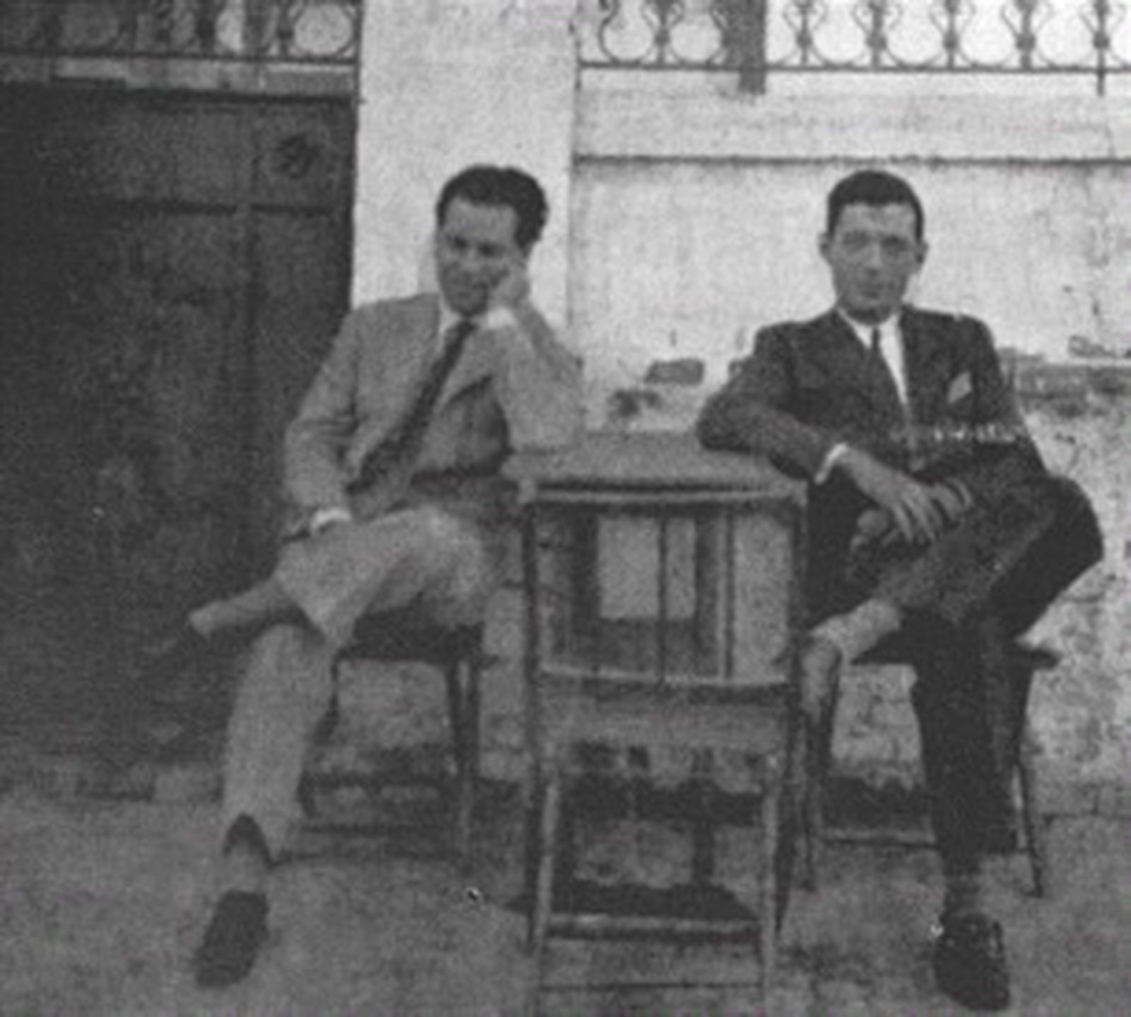 Niño de Marchena con Manolo de Huelva. Foto:  Centro Andaluz de Flamenco, años 20.