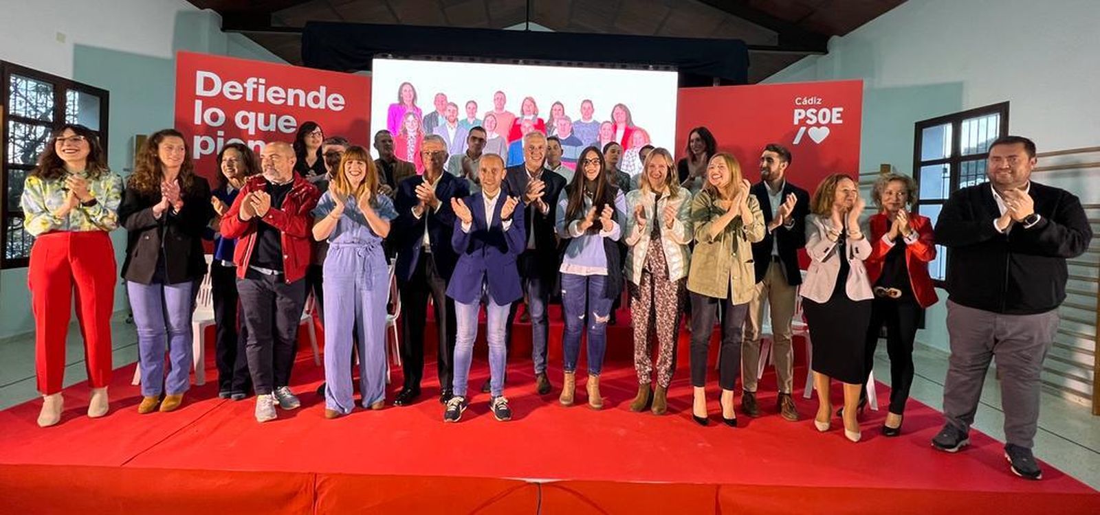 Foto de familia de la candidatura del PSOE en Grazalema.