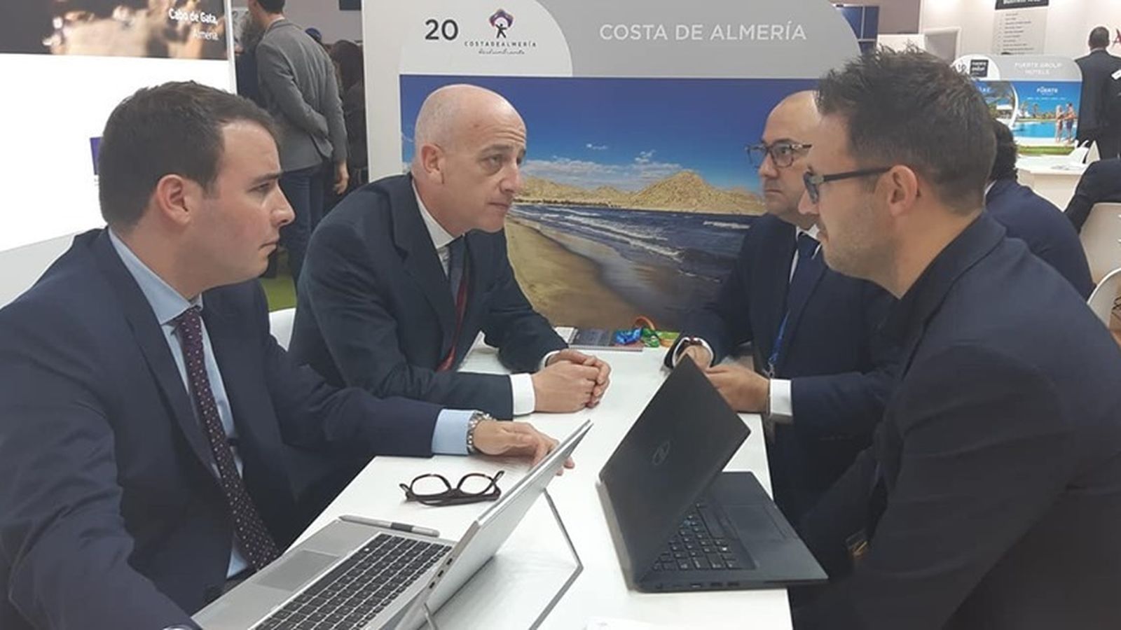 Reuniones para trabajar por el turismo de la provincia.