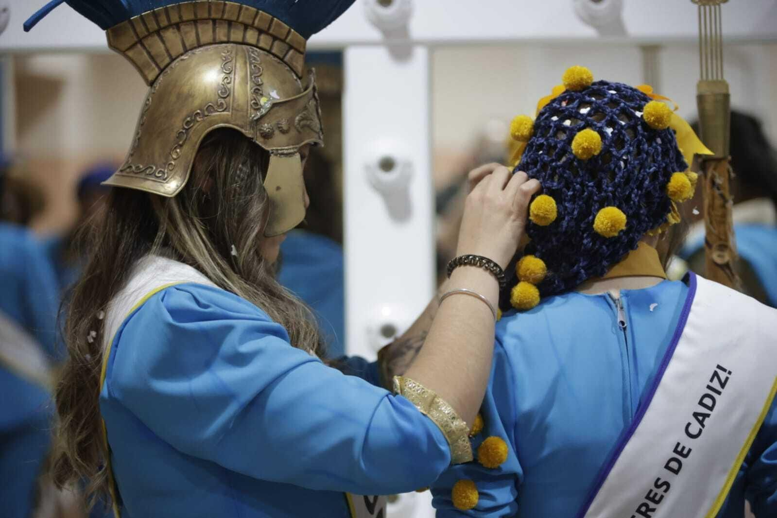 Comparsa 'El cantón independiente (que vivan las mujeres de Cai)'