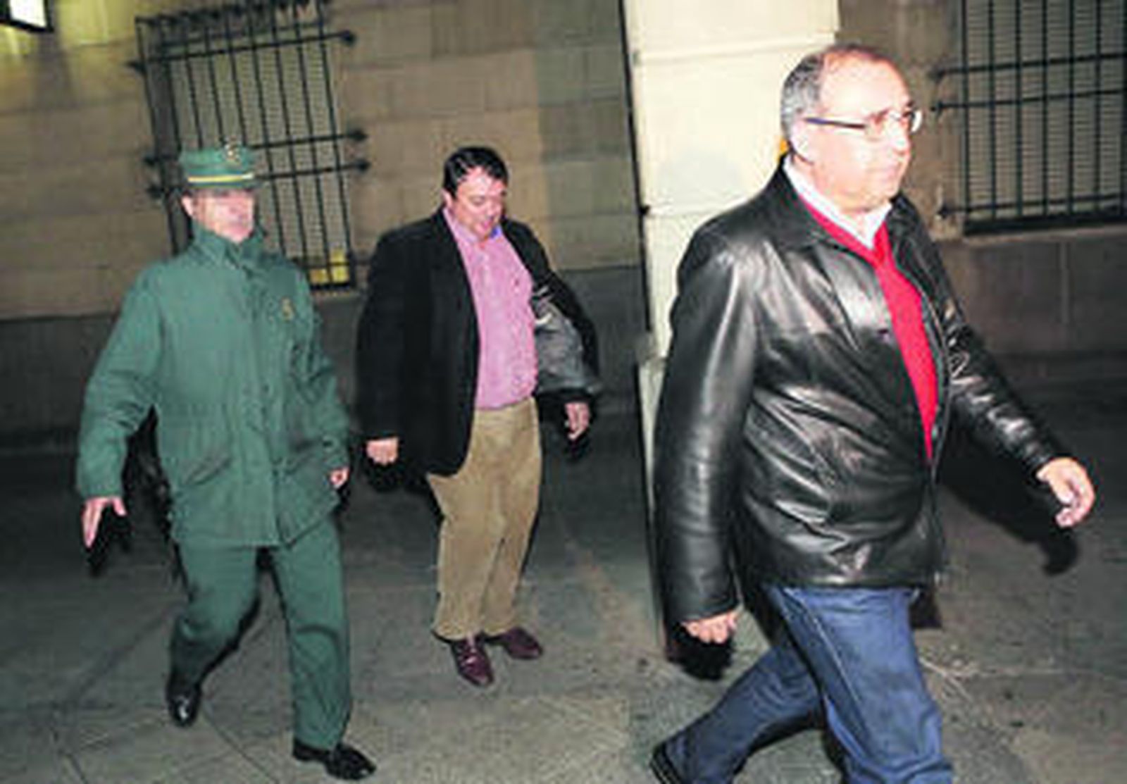 El ex delegado provincial de Empleo, Eduardo Muñoz, a su llegada a los juzgados sevillanos por su detención hace un año en la operación Barrado.