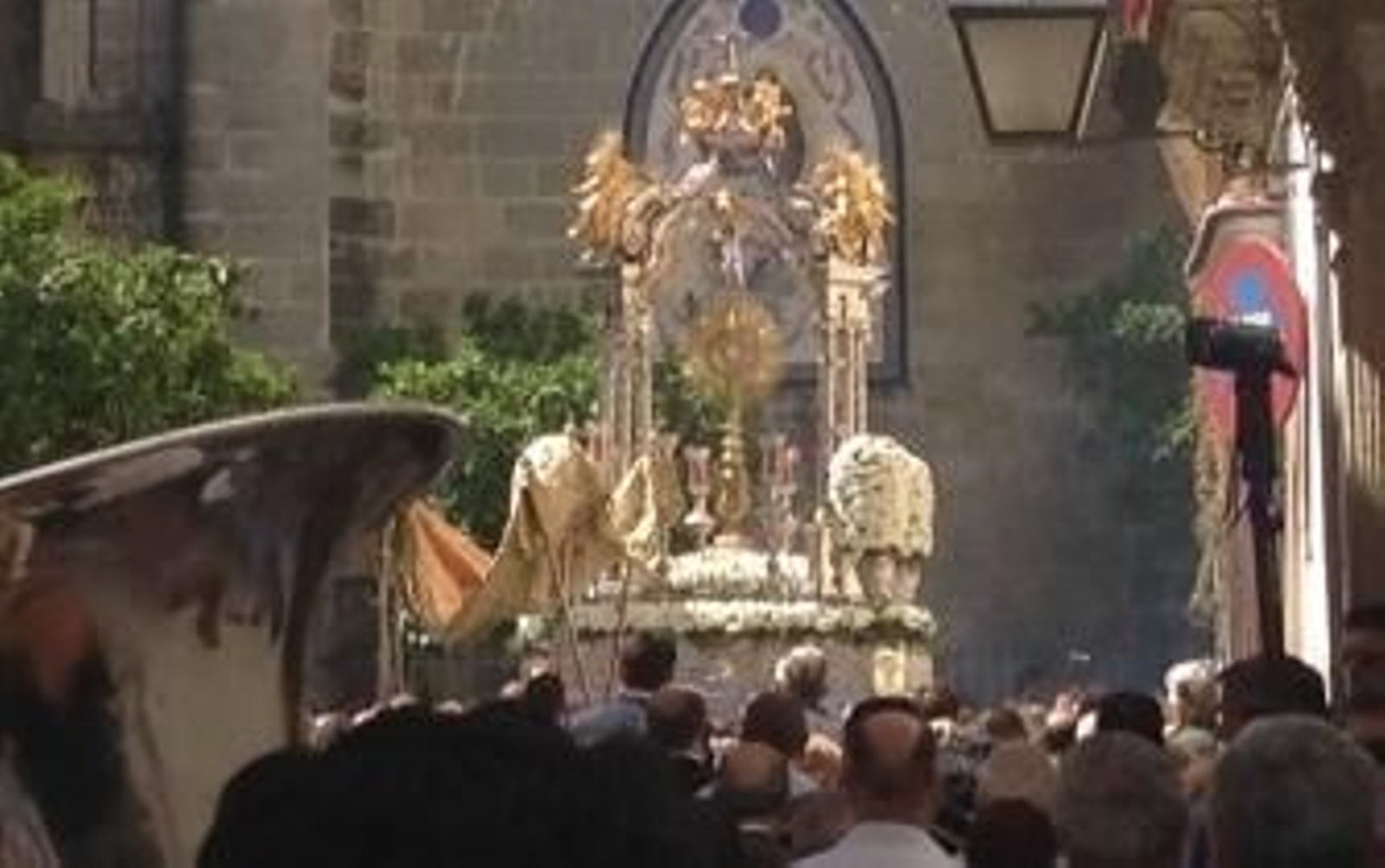 Luz, color y pureza un año más en la celebración del Corpus de San Miguel