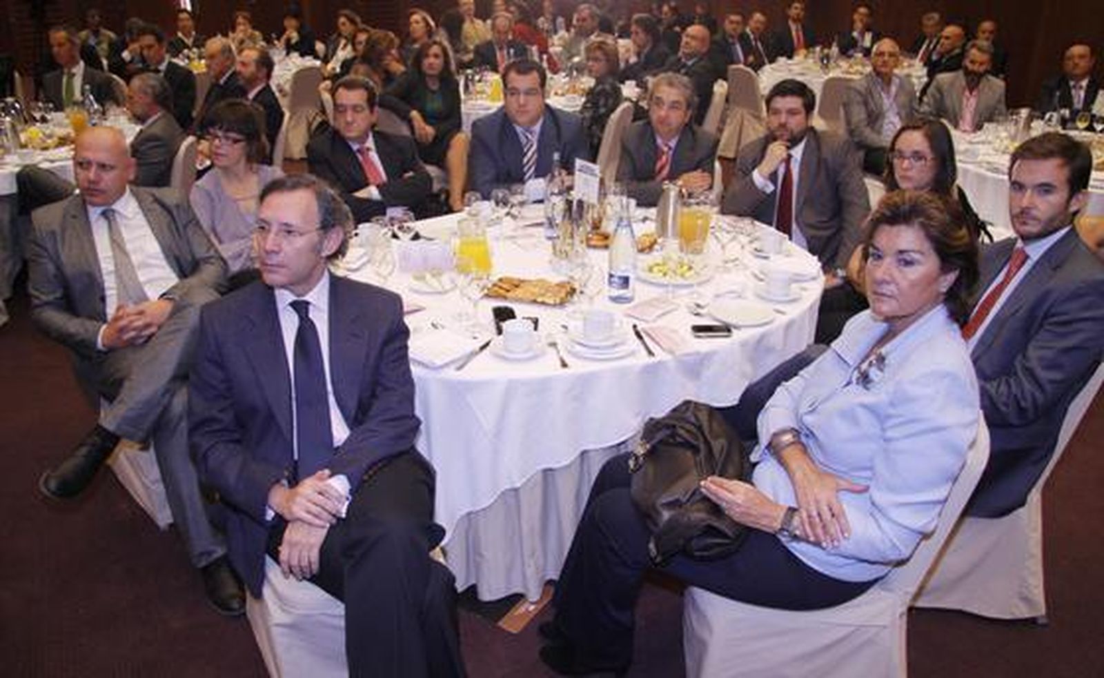Rafael Soto, Juan Ignacio Pérez, María Andrade, Antonio Argüelles, Juan Manuel Aneas, José de Casas, Antonio Rivero, Marta Cañal, Diego Ortiz y Remedios Navarro.

Foto: Juan Carlos V?uez / Victoria Hidalgo