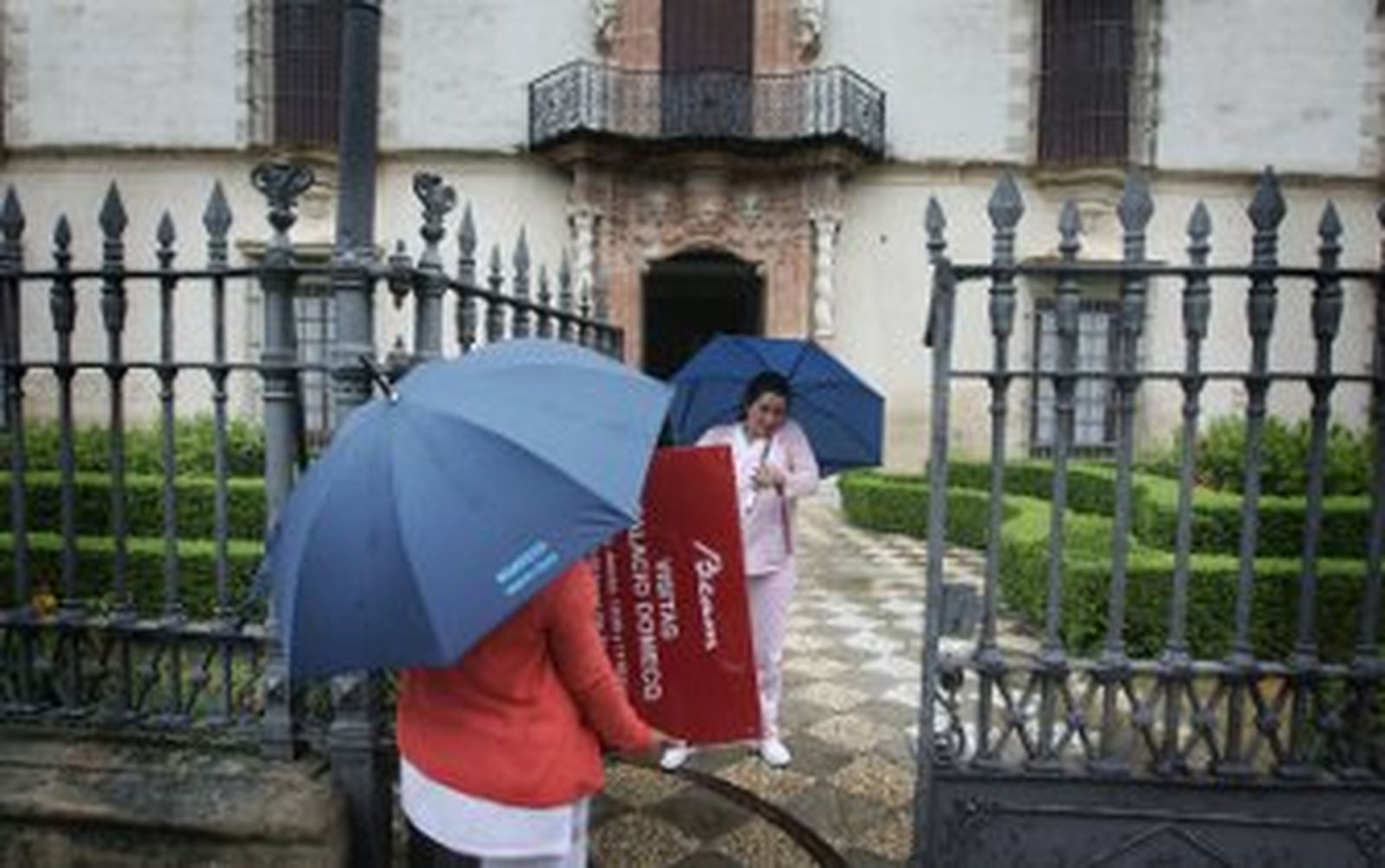 La multinacional americana Beam pone el Palacio Domecq en el mercado