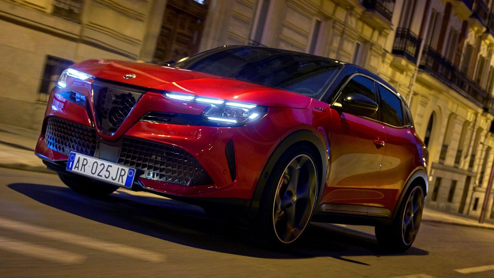 La iluminación matricial está vinculada a un paquete opcional, el Techno Pack, de preció aún no definido en España.