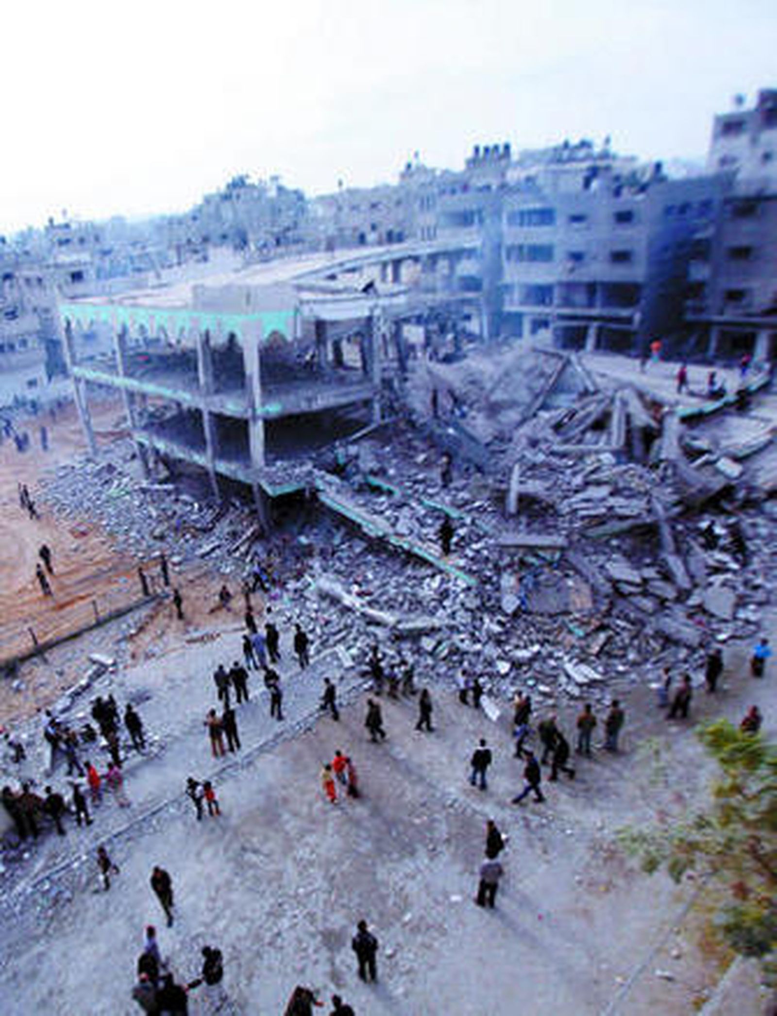 Una niña, durante en una protesta.