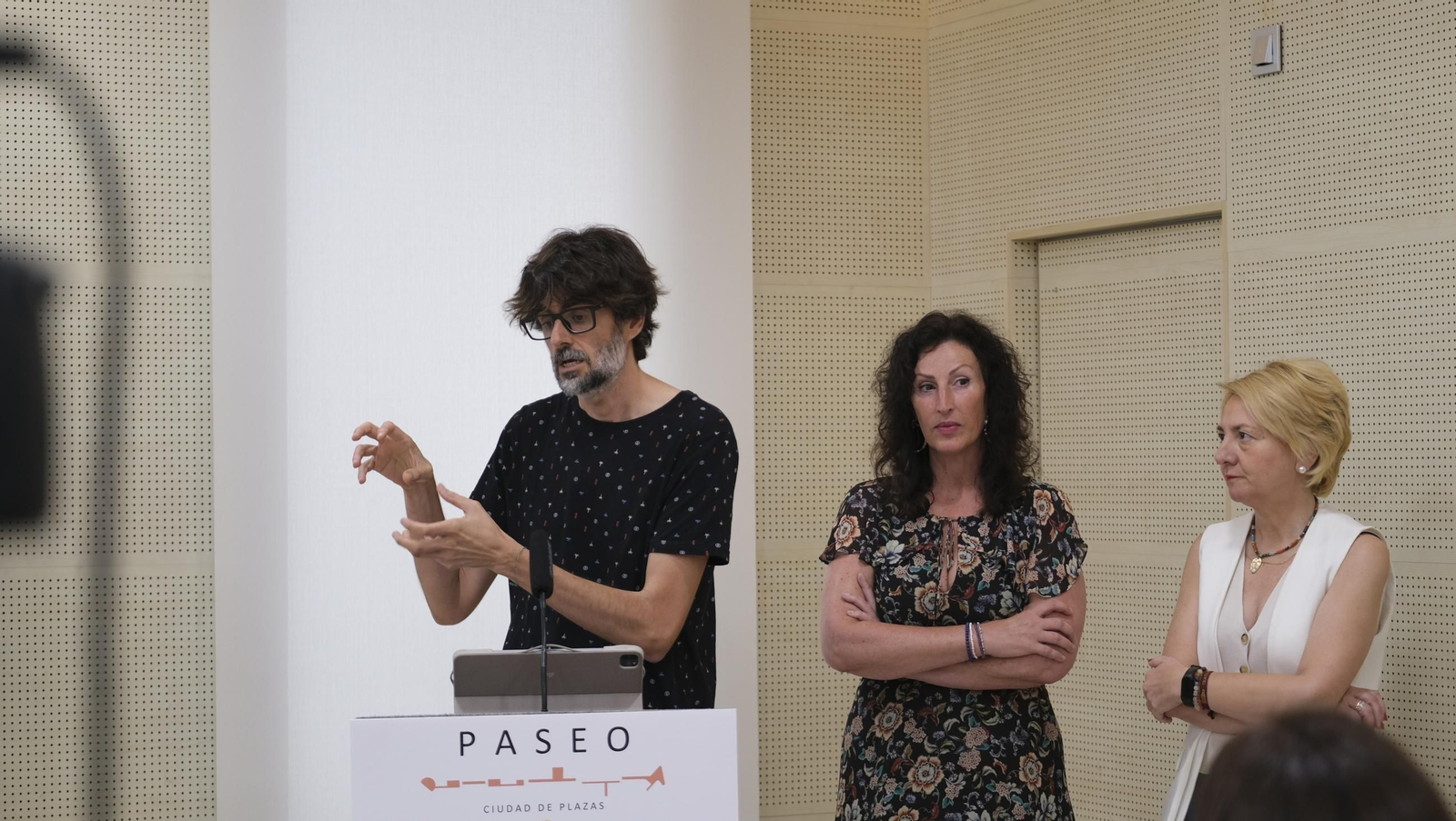 Presentada la peatonalización del Paseo de Almería, en imágenes