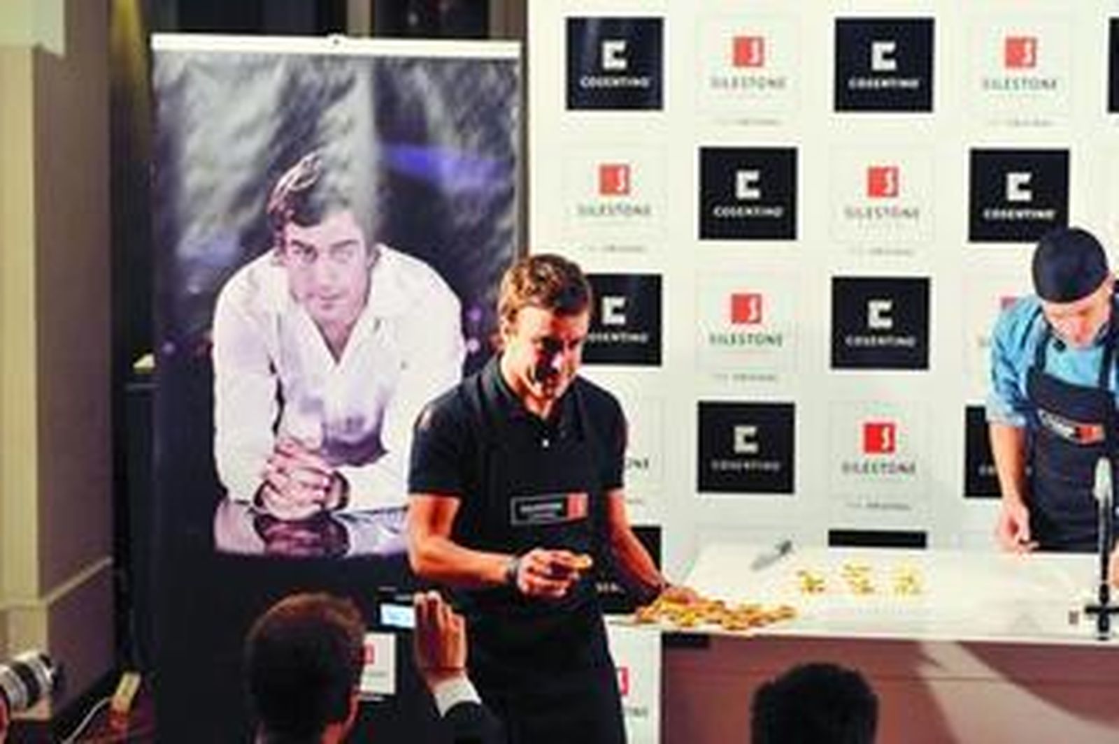 Último evento de Fernando Alonso con Silestone en Italia, concretamente celebrado en Milán.