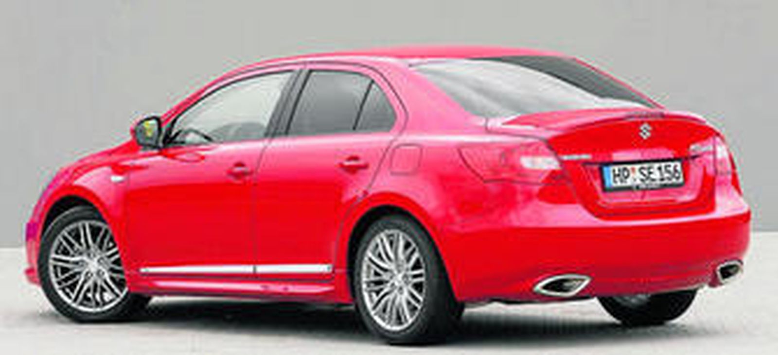 Suzuki Kizashi, un extra de deportividad