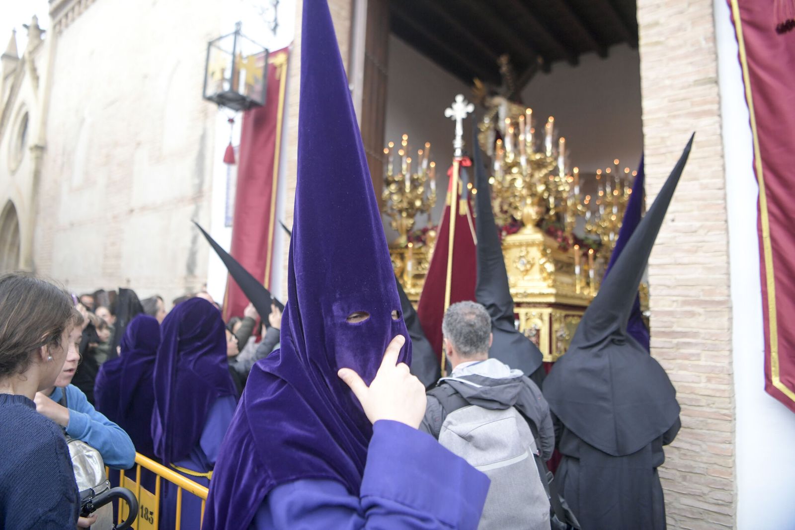 Así vivió la Hermandad del Santo Vía Crucis la suspensión de su Estación de Penitencia 2025