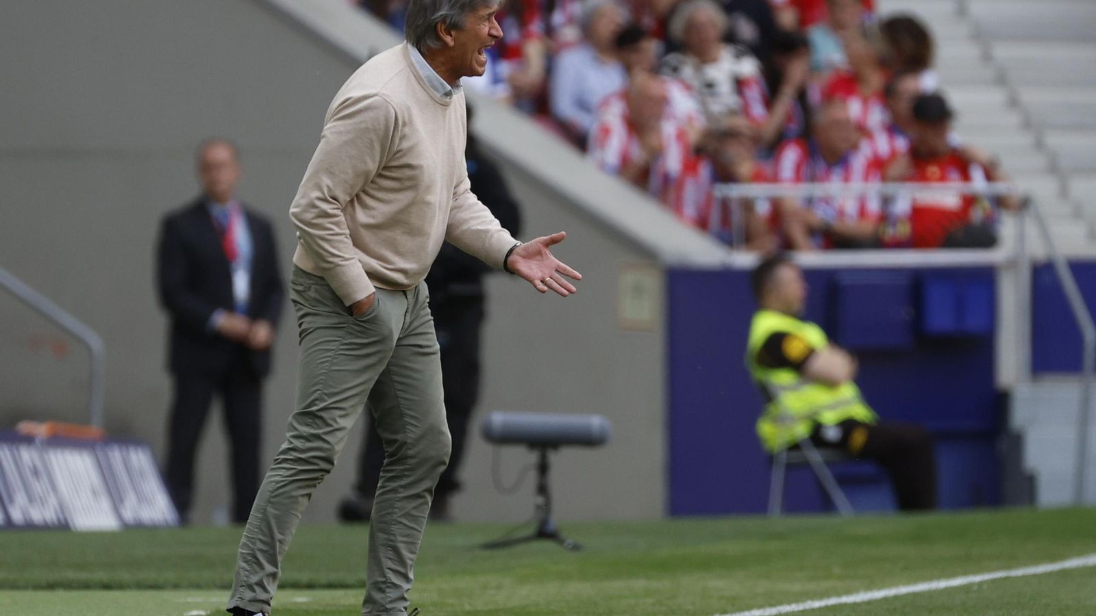 Manuel Pellegrini. Manuel Pellegrini.