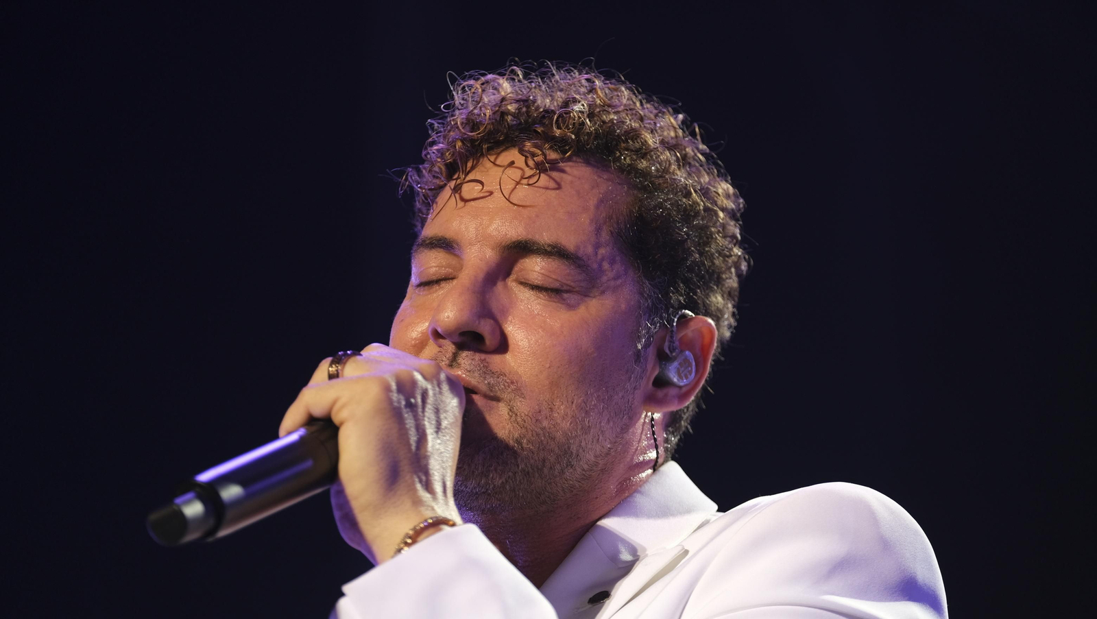 David Bisbal arrasa en su concierto de Roquetas de Mar