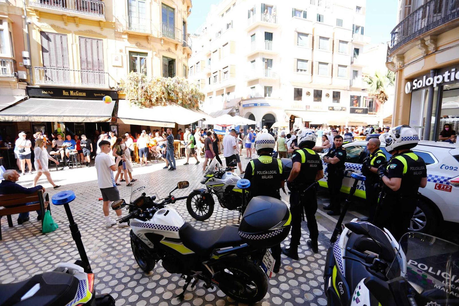 Las fotos de los hinchas del Rangers de Glasgow en Málaga