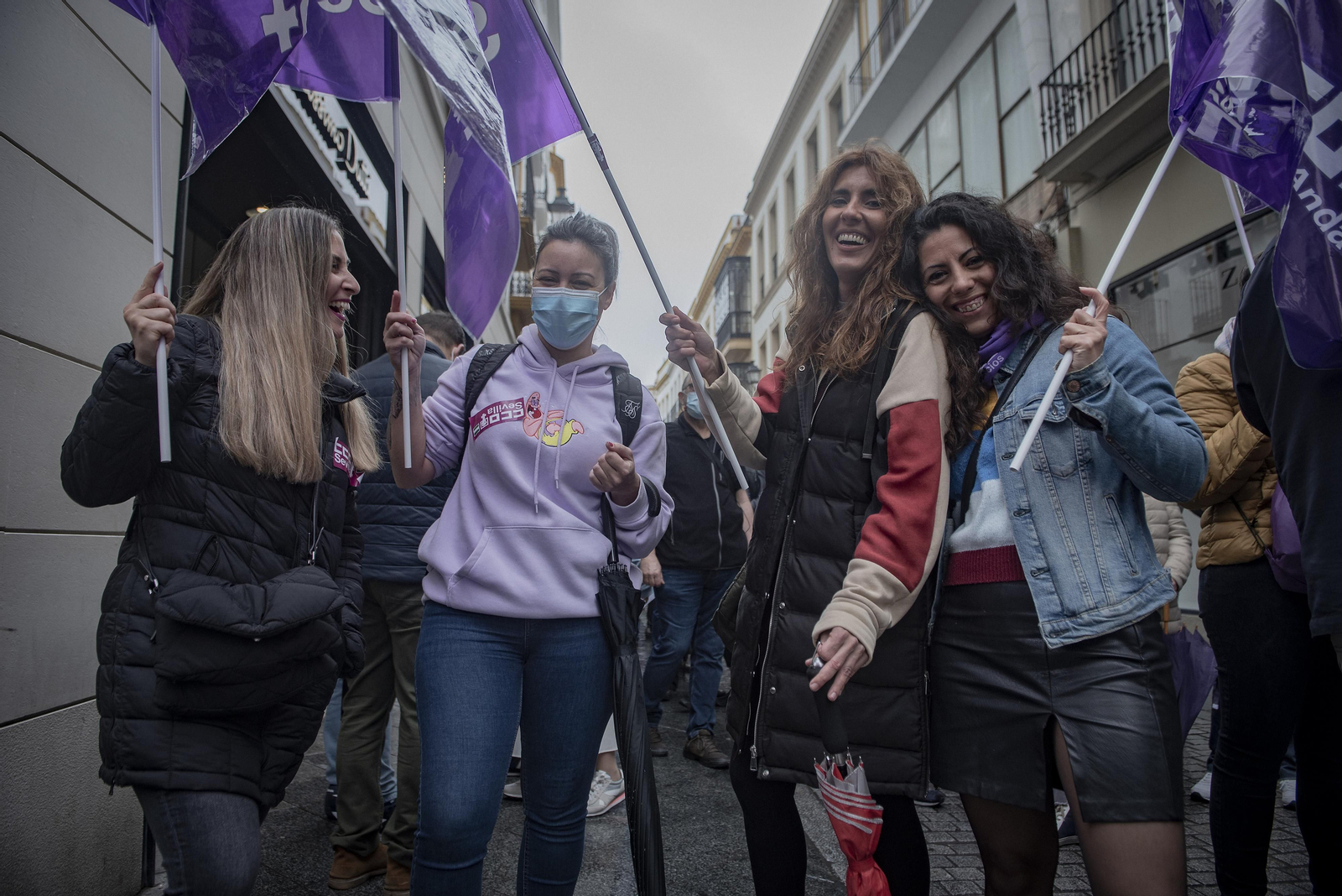8M en Sevilla: la manifestación por el Día de la Mujer, en imágenes