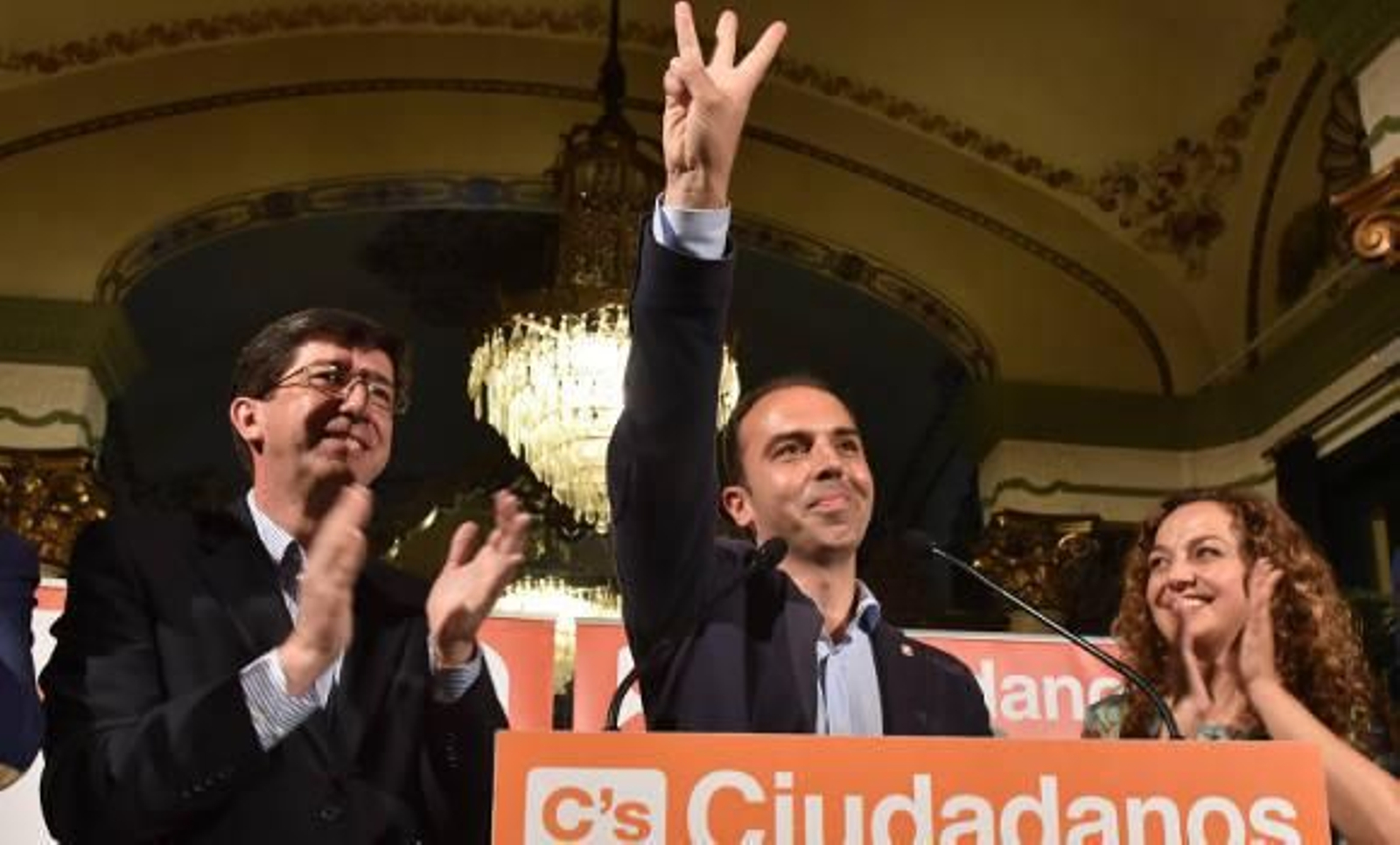 Javier Millán cree que los sevillanos han pedido un "cambio"