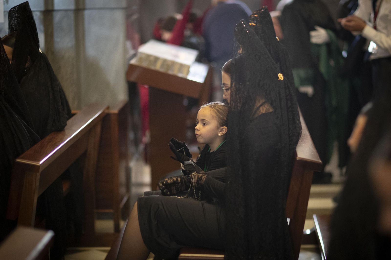 Así vivió Granada la salida de la Hermandad de los Ferroviarios 2025