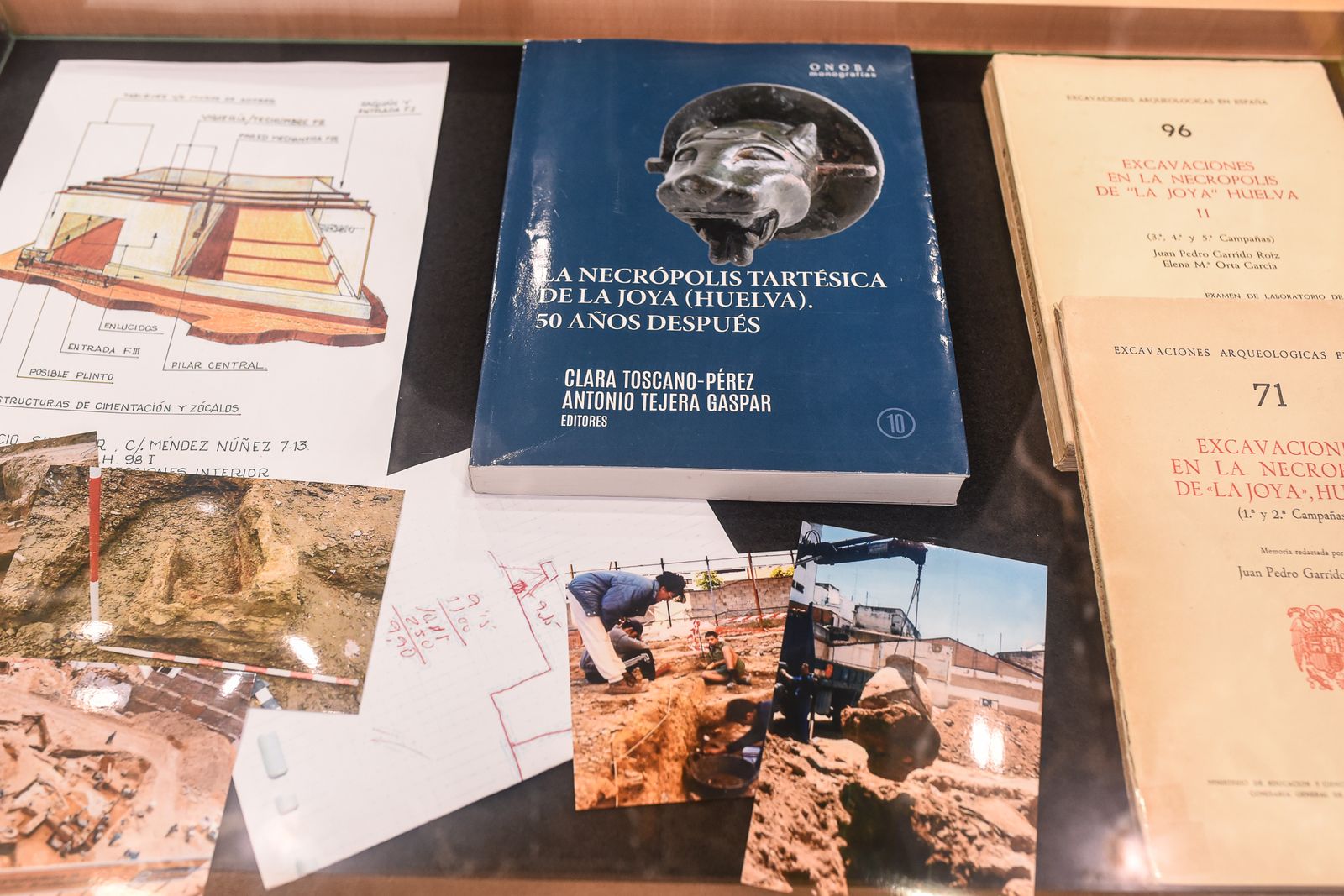 Imágenes de la inauguración de Huelva, el corazón de Tartessos. I Jornada patrimonial en el entorno de la Ría'