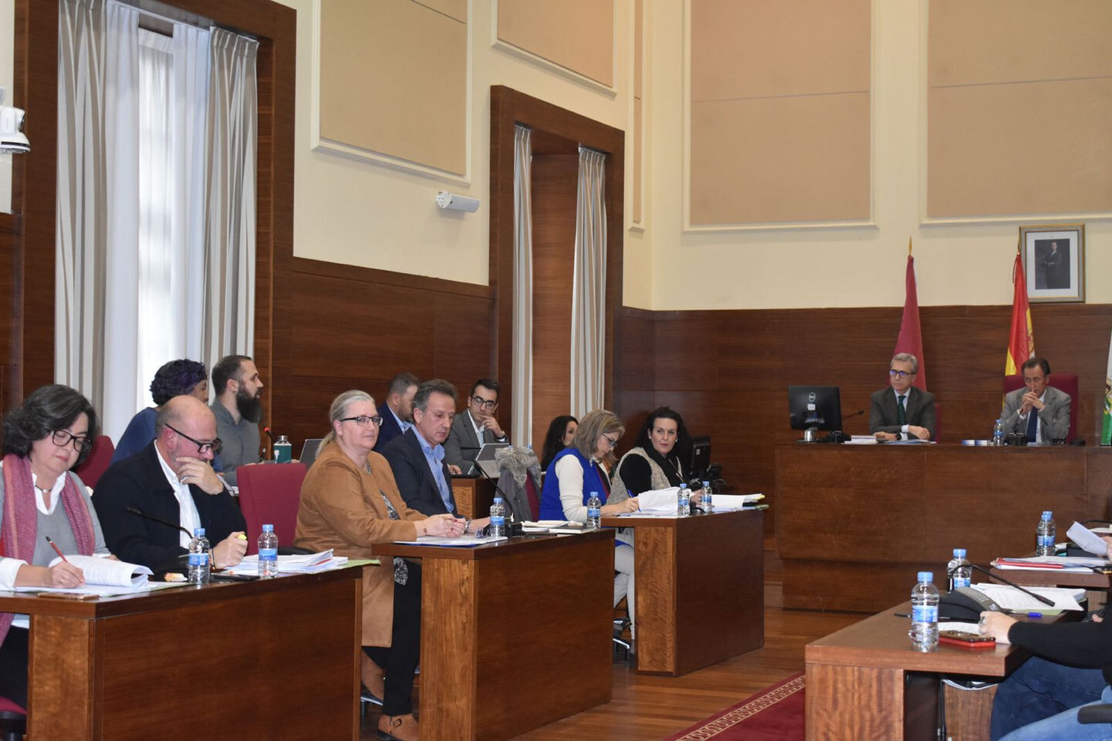 La bancada del grupo municipal del PP durante uno de los últimos plenos presenciales celebrados antes de la pandemia.
