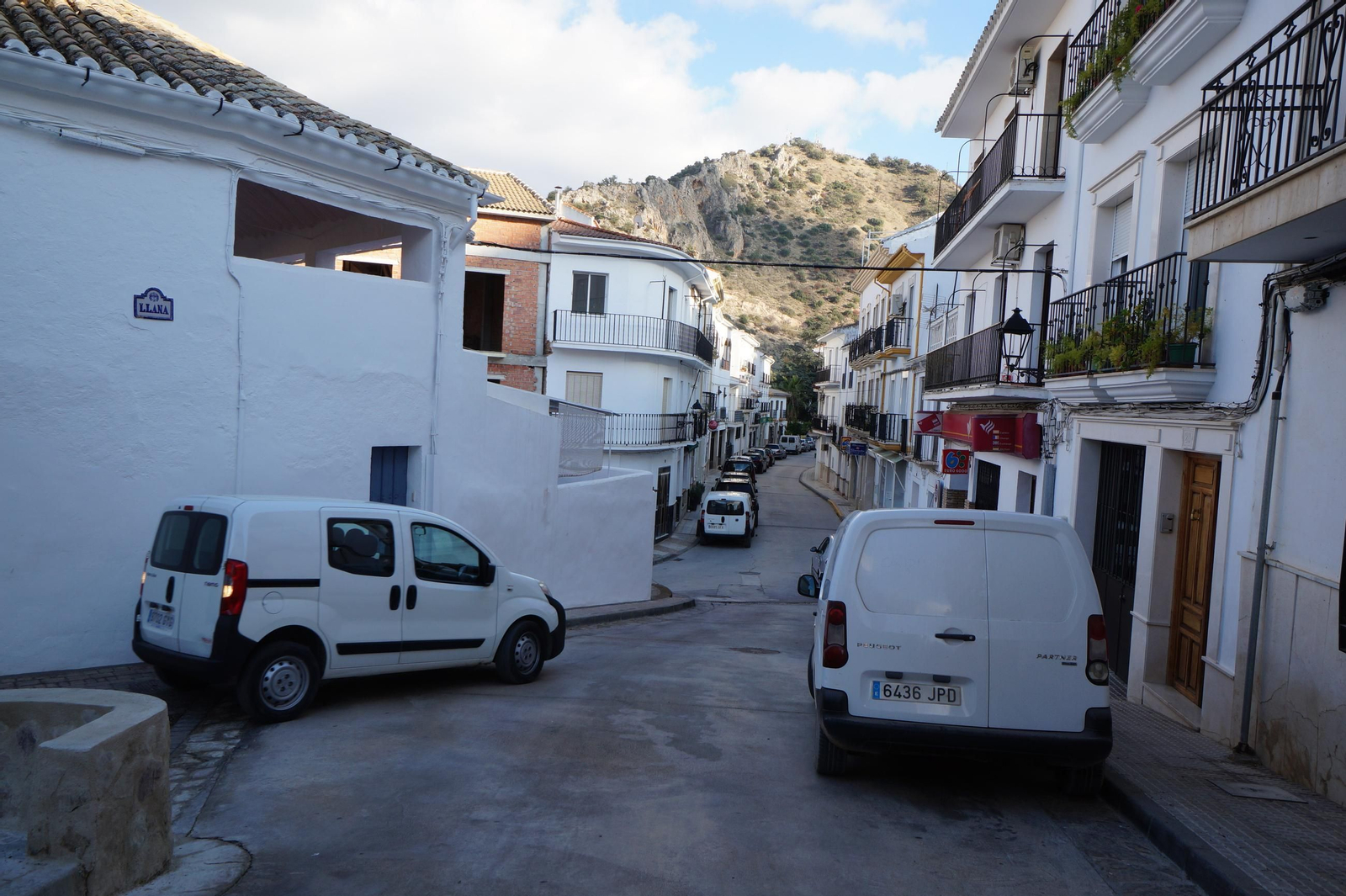 Una calle de Almedinilla.