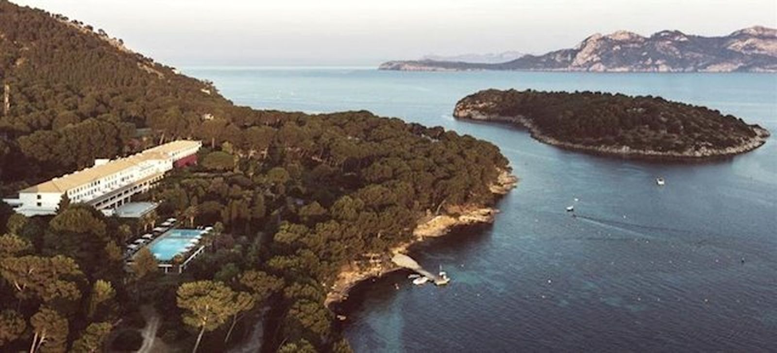 Vista aérea del hotel Formentor