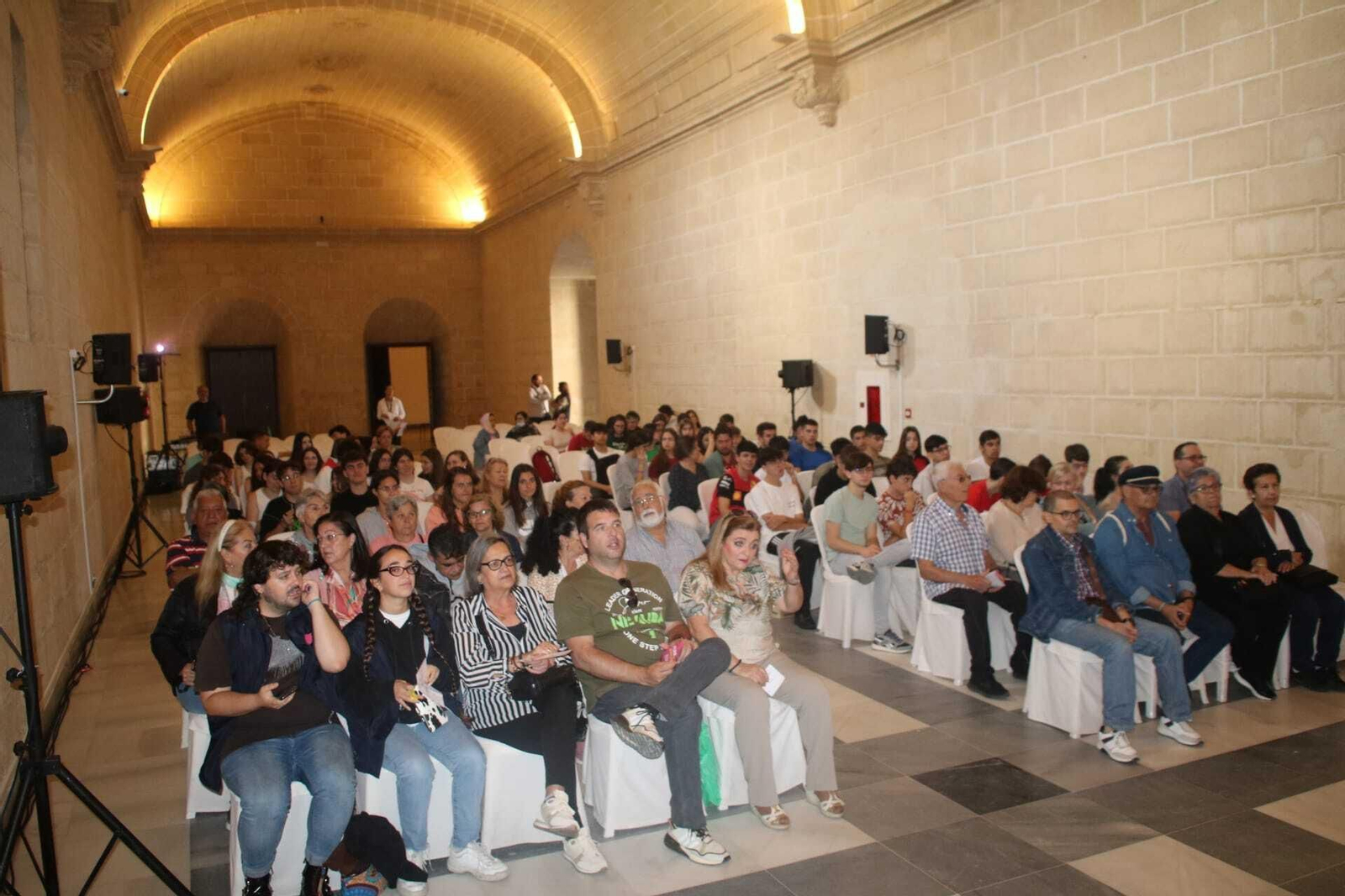 Feria de la Diversidad en los Claustros de Santo Domingo de Jerez