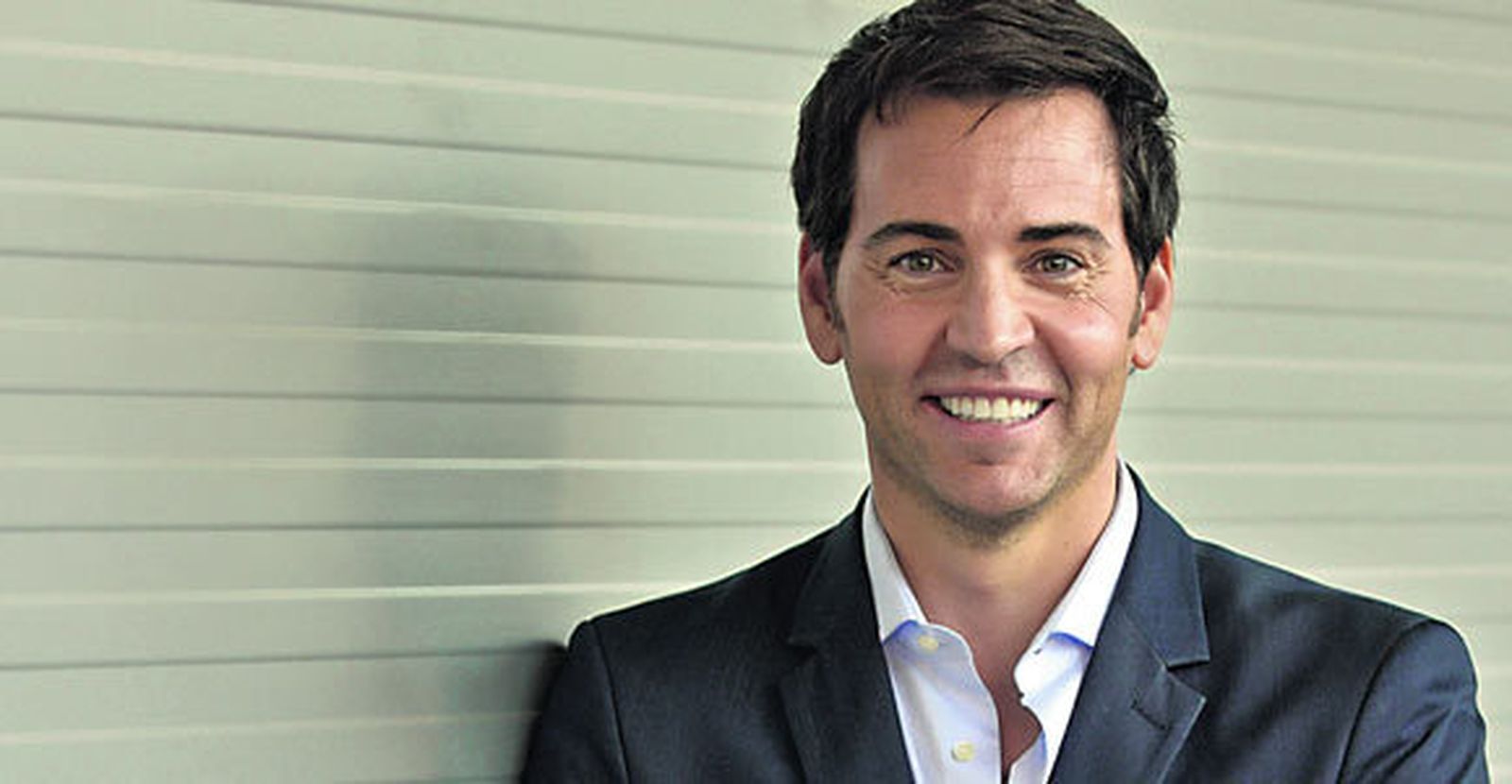 "Los tiburones de la vida pegan más dentelladas"