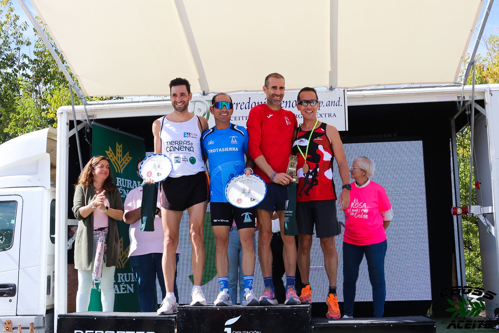 La emoción de la 39 edición de la Cross del Aceite de Torredonjimeno, en imágenes