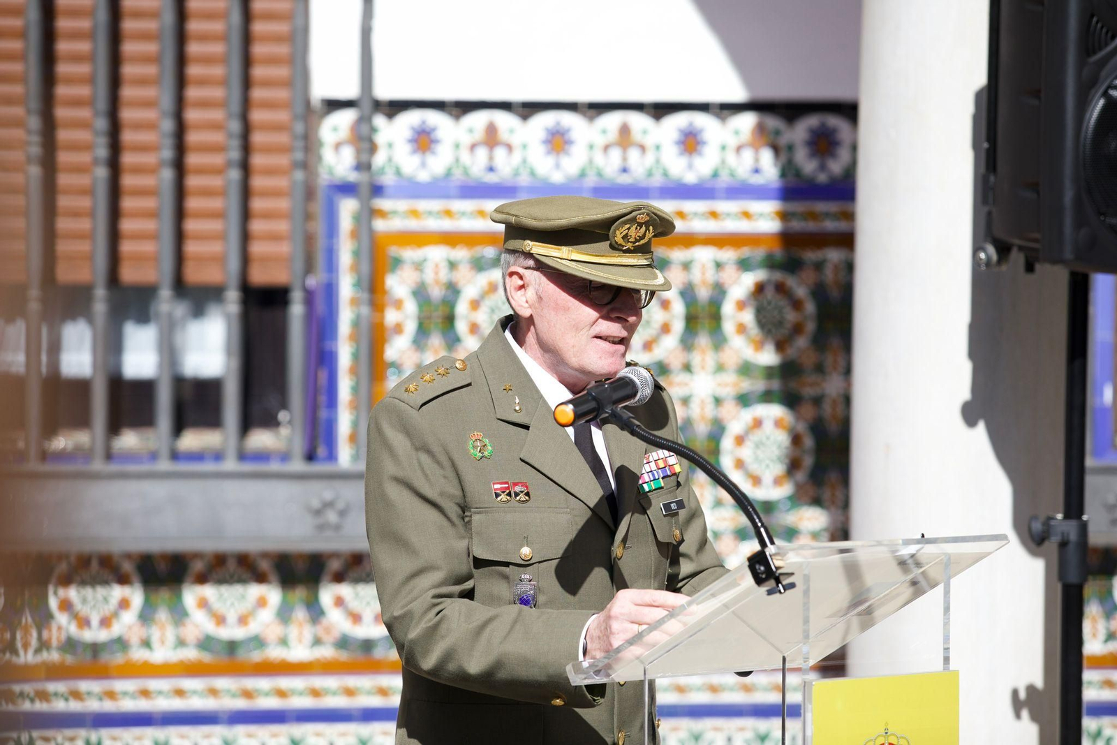 Todas las imágenes de la celebración del trigésimo aniversario de la creación de la Subdelegación de Defensa en Granada