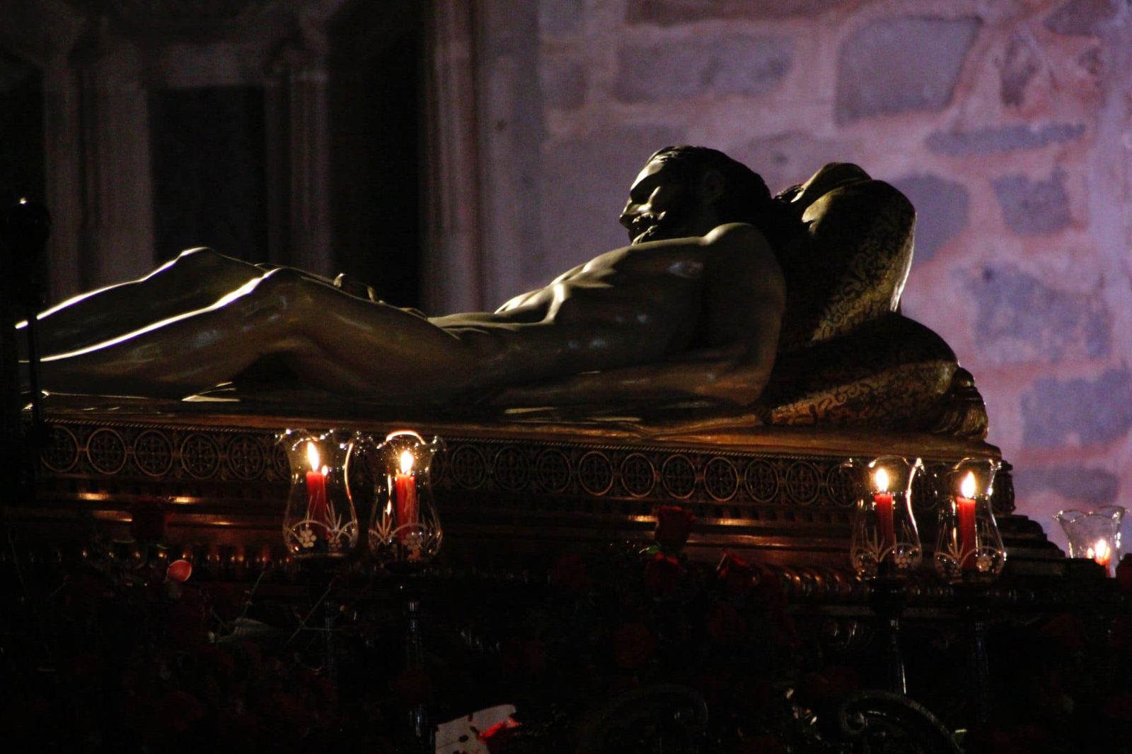 Procesión extraordinaria por el 75 aniversario de la Hermandad del Santo Sepulcro y Nuestra Señora de la Amargura de Hinojosa del Duque