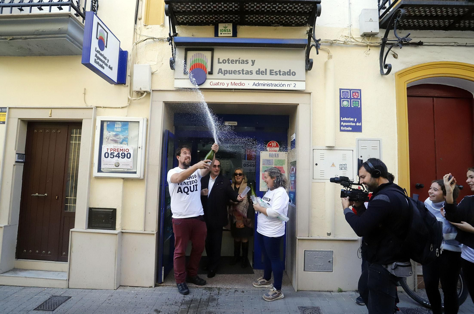 Las mejores imágenes del Gordo de la Lotería en Gibraleón