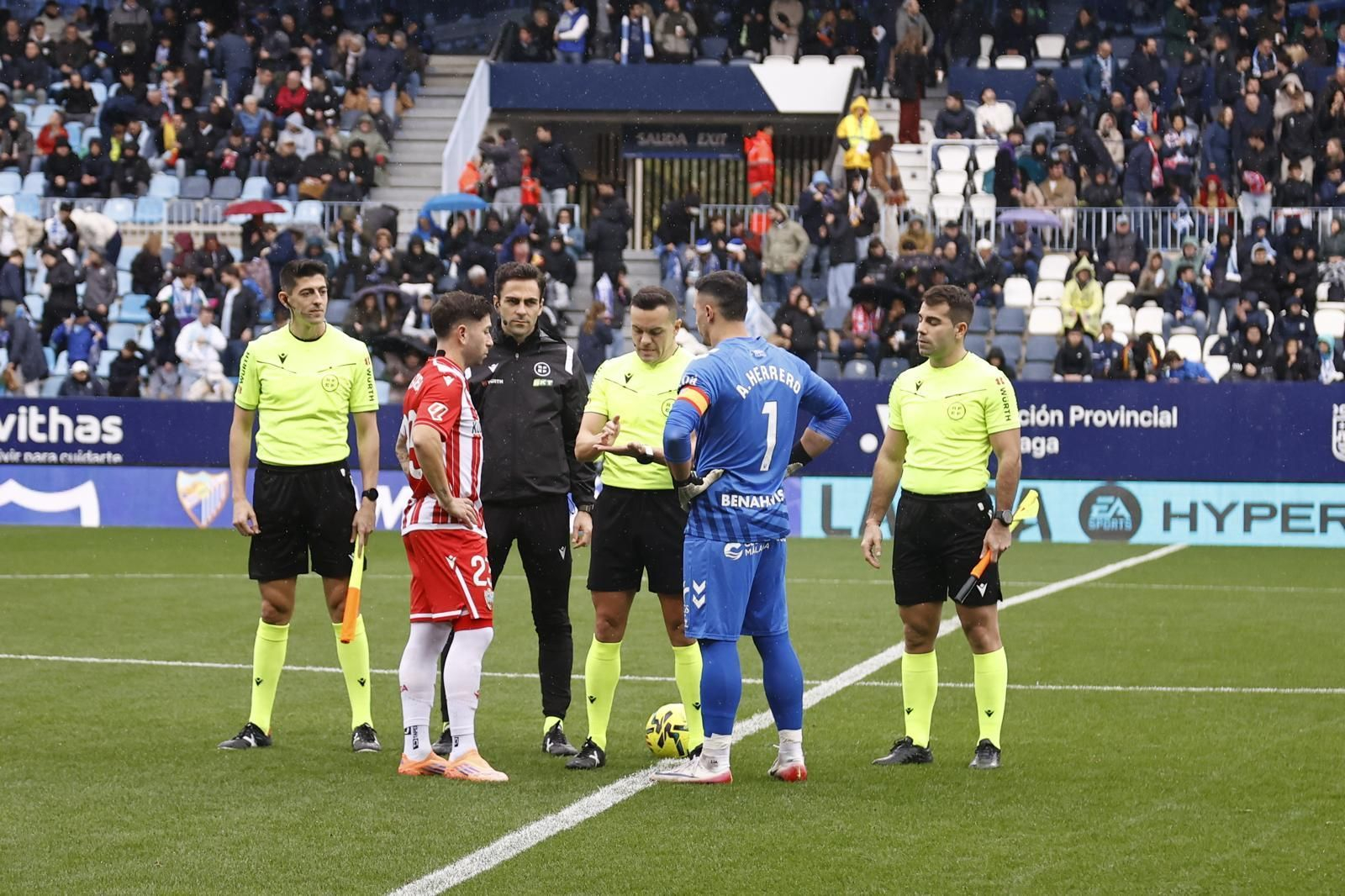 Búscate en las gradas de La Rosaleda en el Málaga CF-Almería