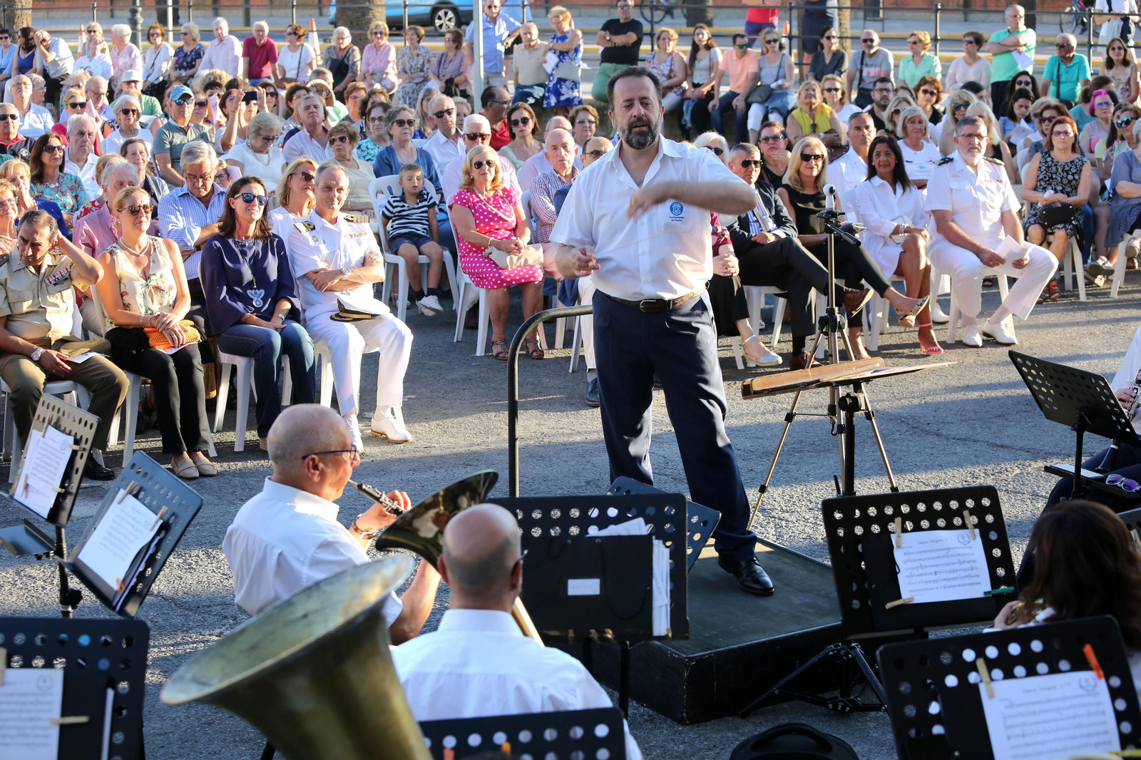 Las imágenes del concierto de la Virgen del Carmen en la comandancia marina