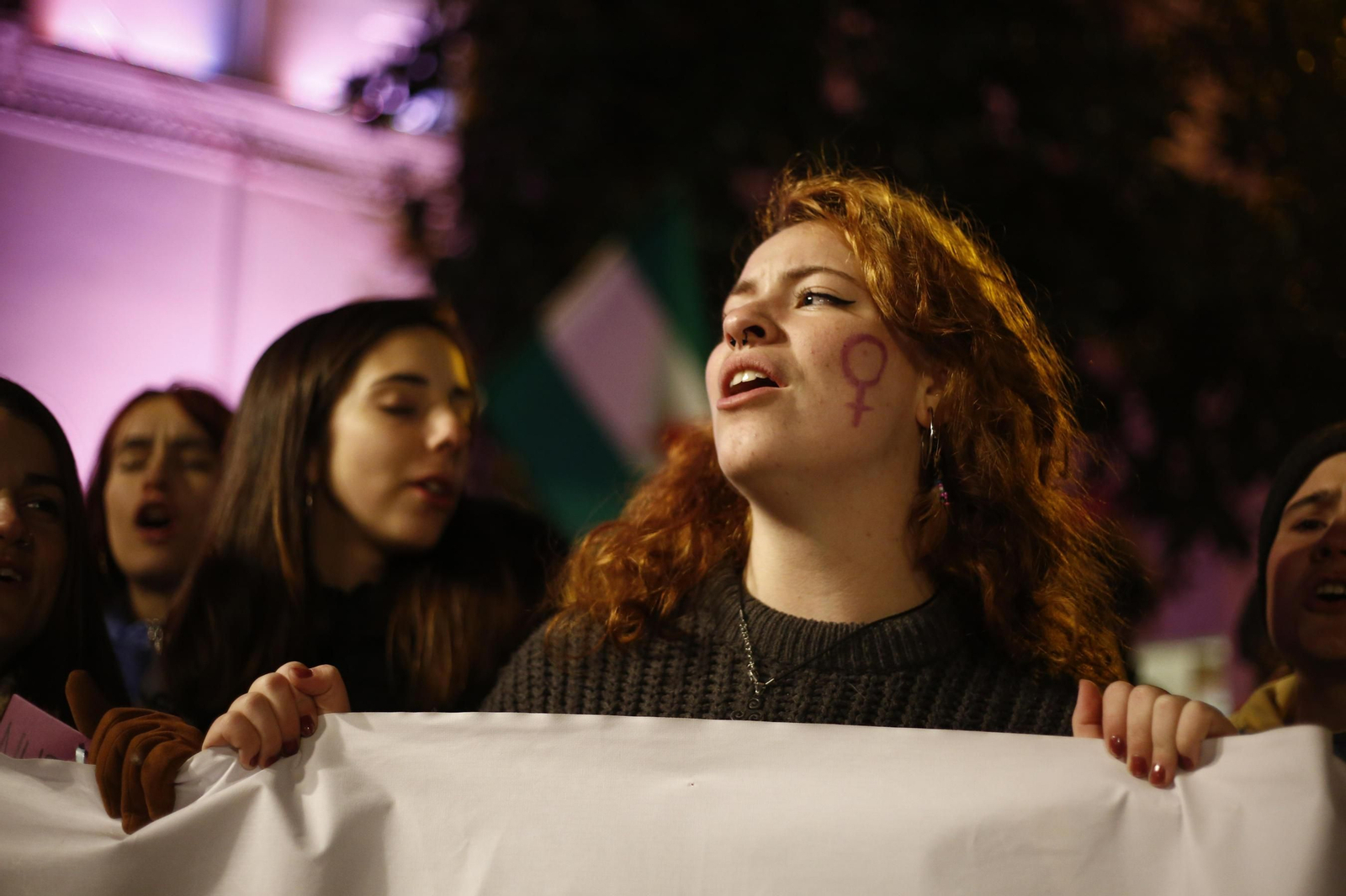 10.000 personas en la manifestación feminista.