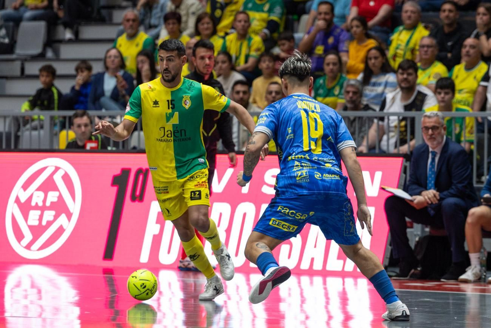 Las mejores imágenes del triunfo in extremis del Jaén Paraíso Interior FS sobre Servigroup Peñíscola