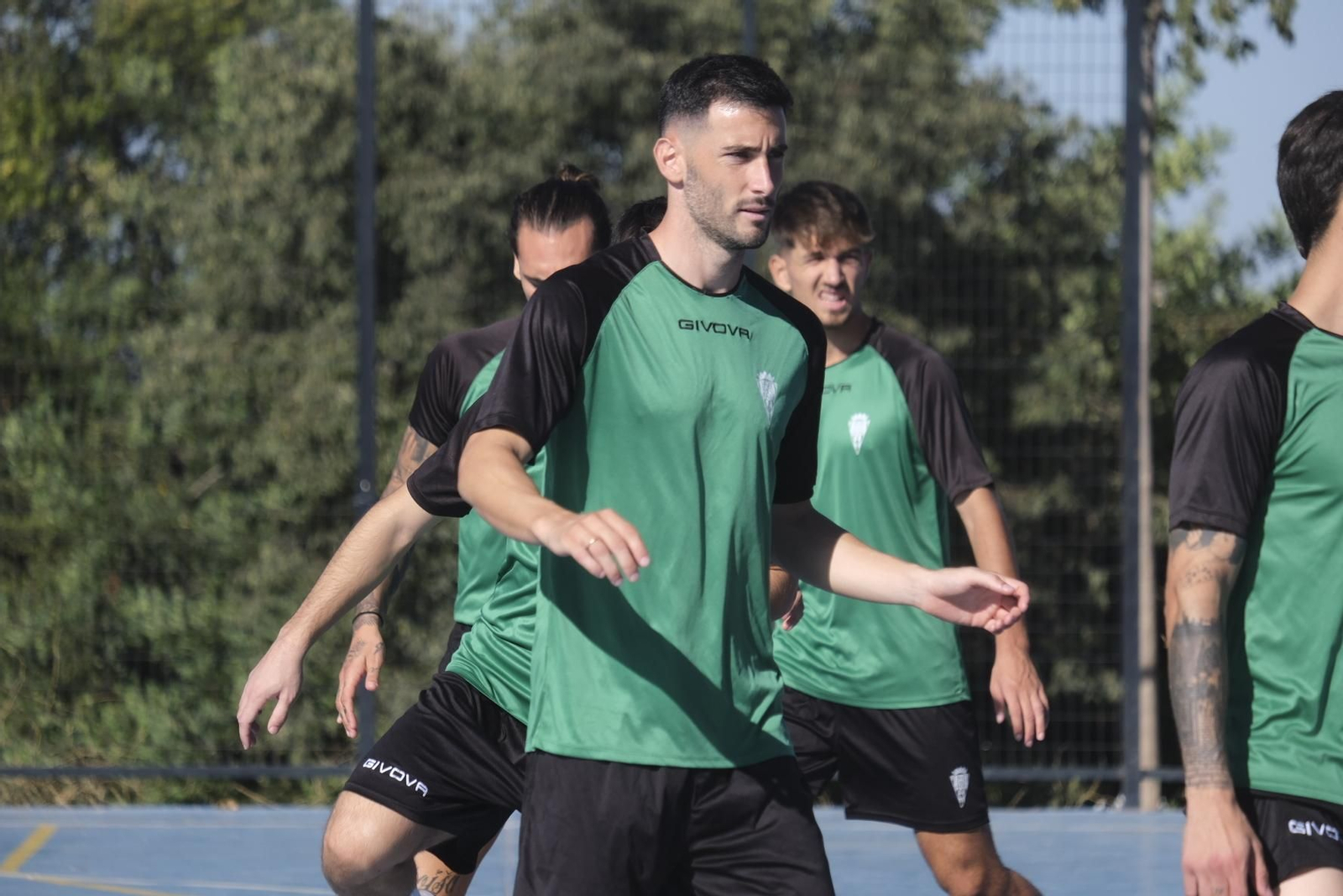 El entrenamiento del Córdoba CF en el parque de la Asomadilla, en imágenes