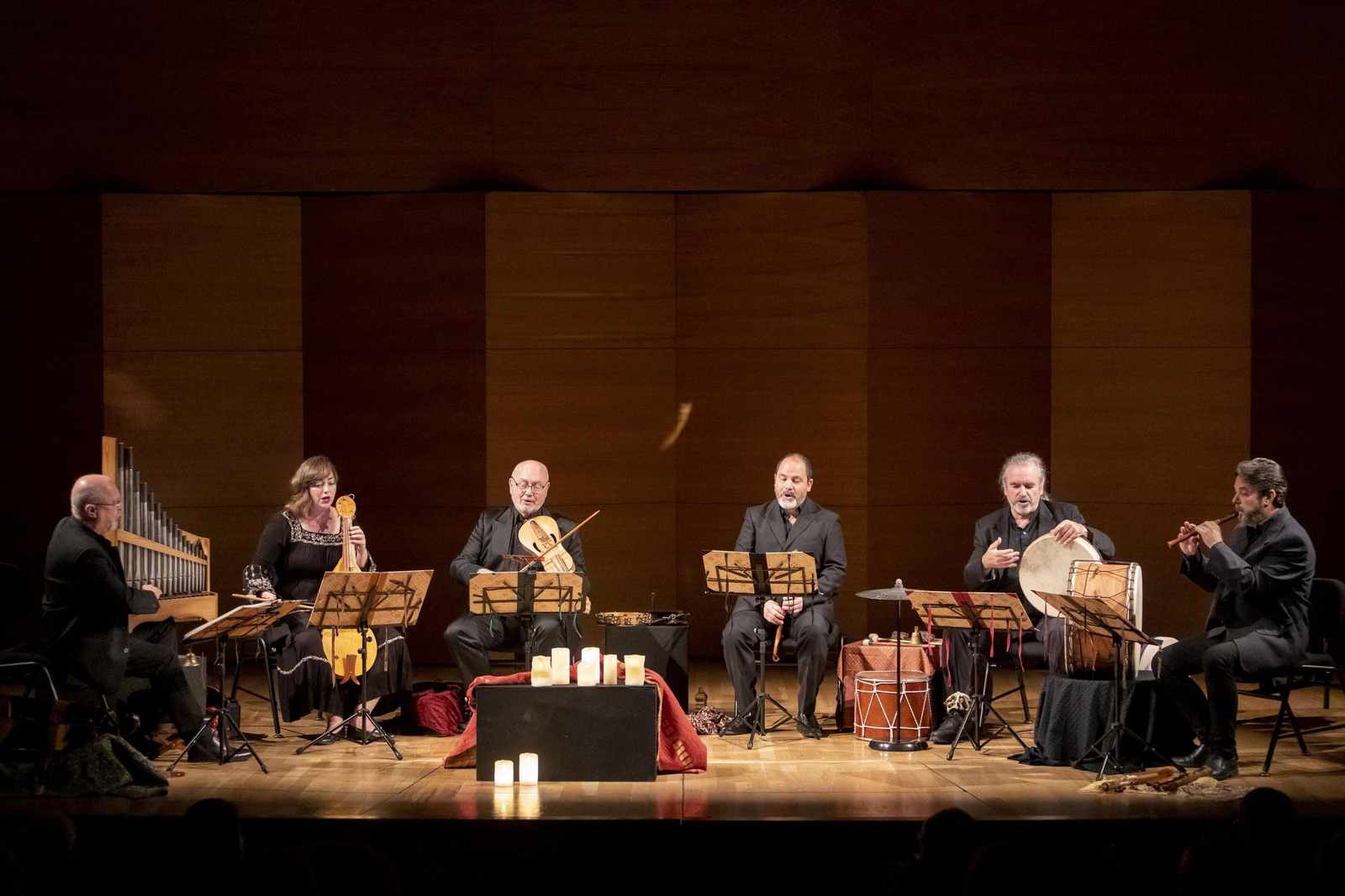 Artefactum en vísperas de sus treinta cumpleaños.