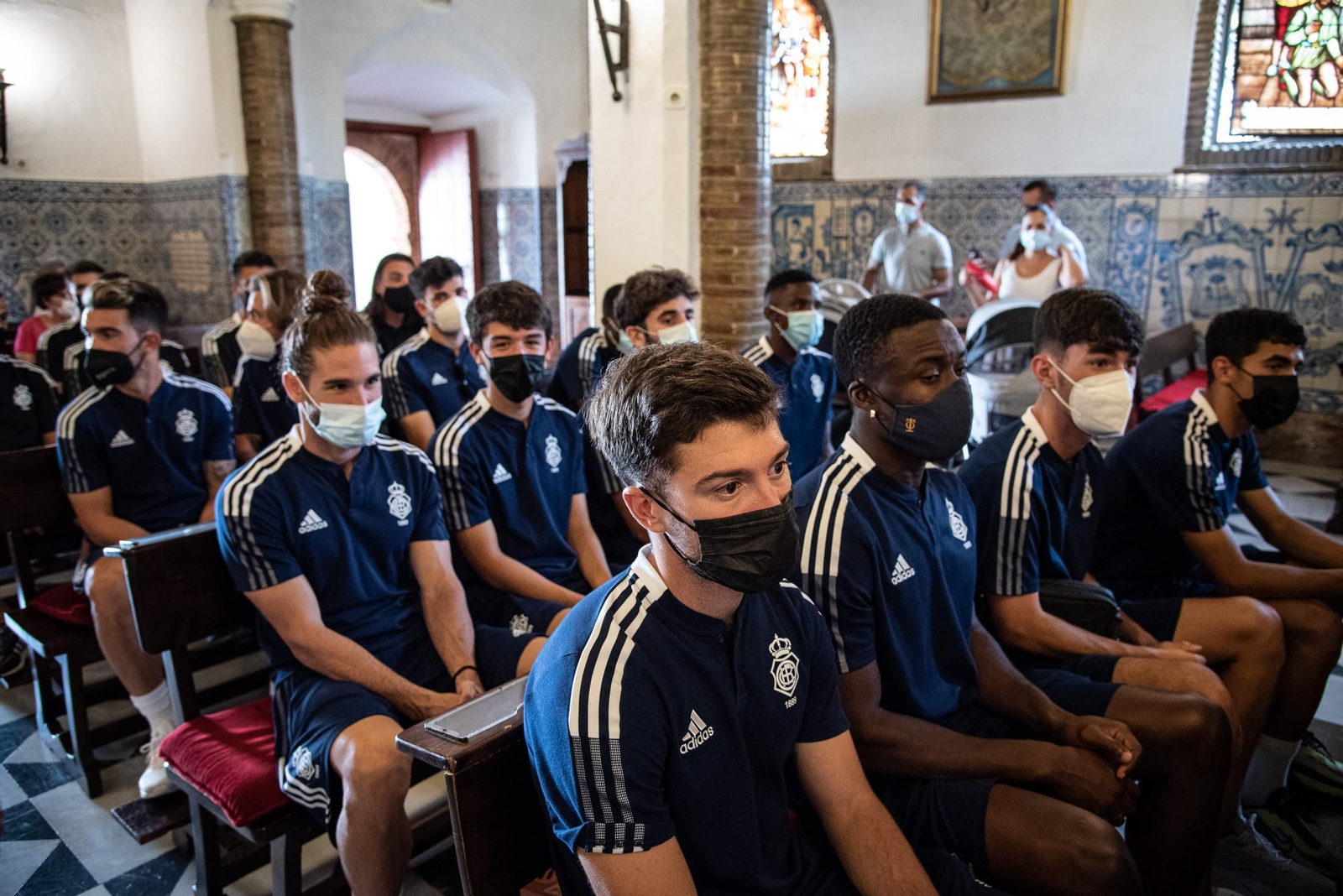 Imágenes de las ofrendas institucionales a la Virgen de La Cinta