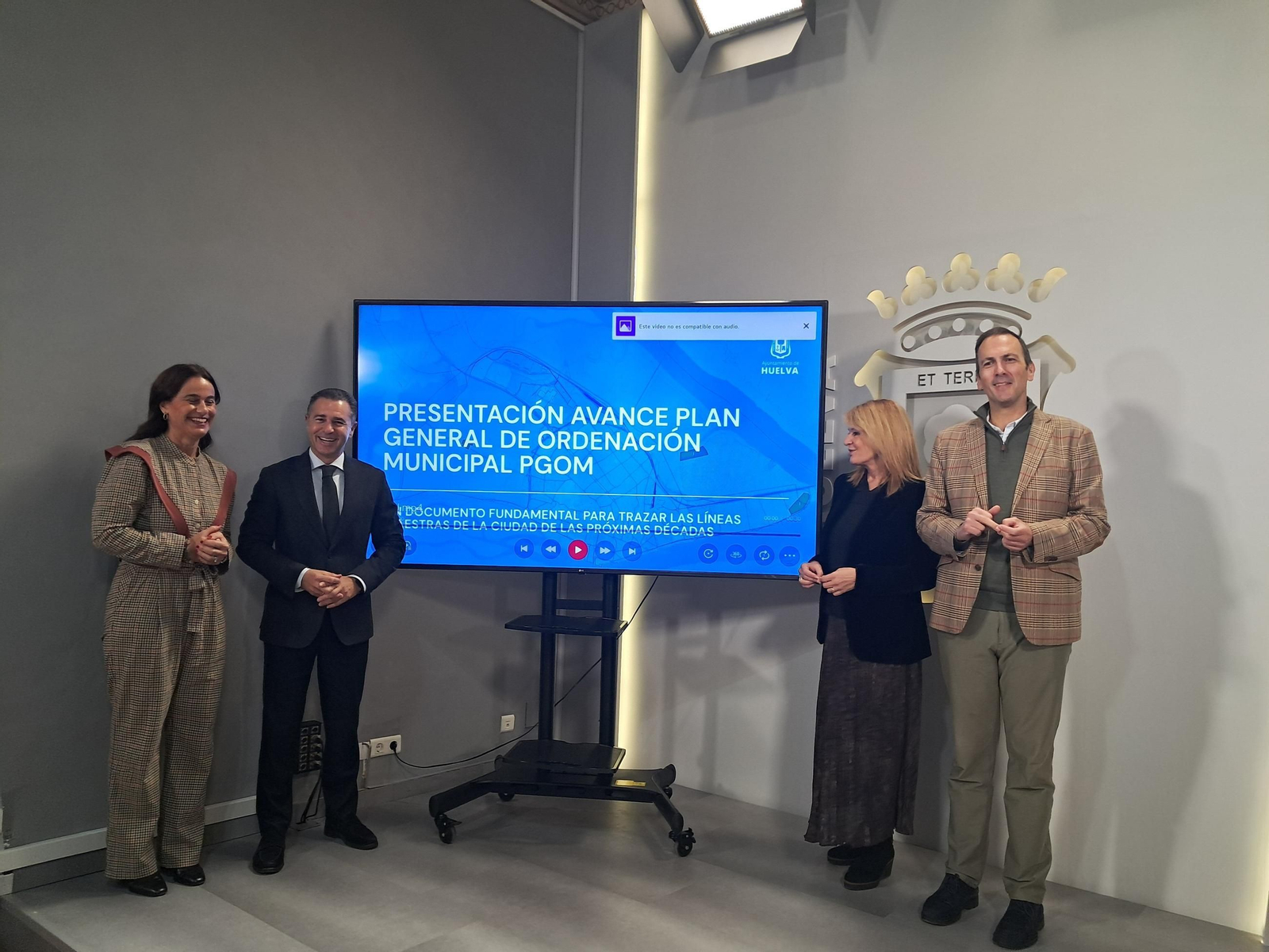 Adela de Mora, Felipe Arias, Pilar Miranda y Francisco Muñoz en la presentación del avance del PGOM.