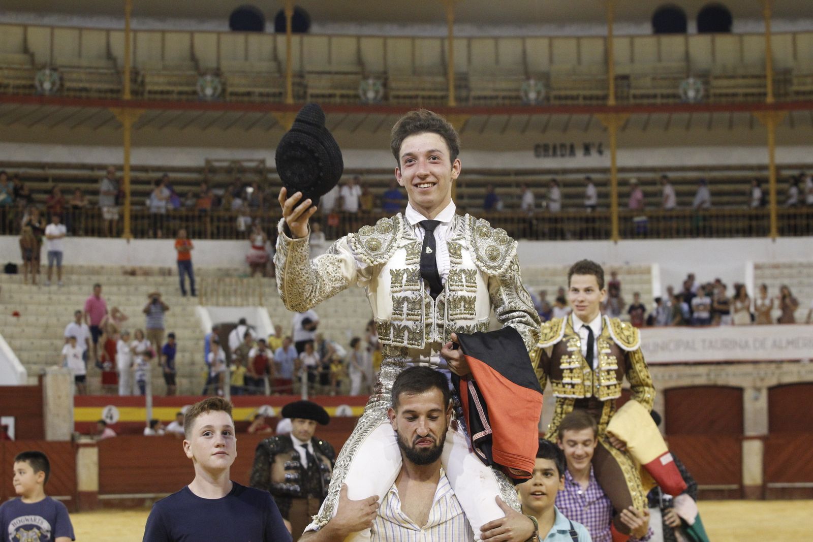 Fotogalería novillada Escuela Taurina de Almería. Feria de Almería 2019