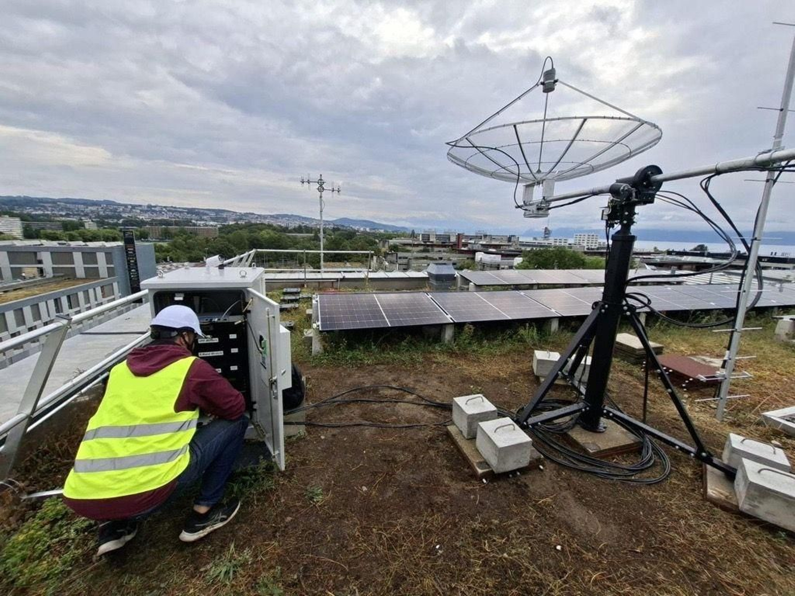 Nueva antena instalada por WISeKey en Suiza Nueva antena instalada por WISeKey en Suiza