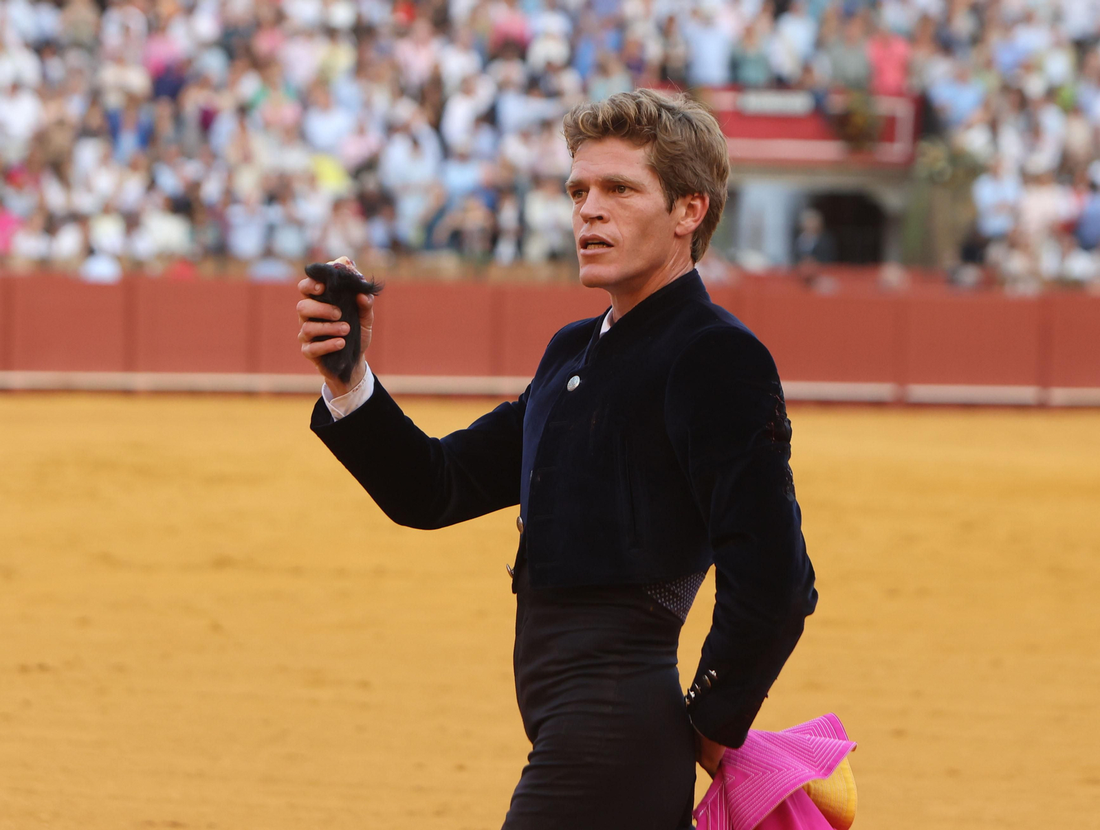 Fotos del Festival taurino a beneficio de l de la Hermandad del Rocío de Triana y de la Fundación Alalá
