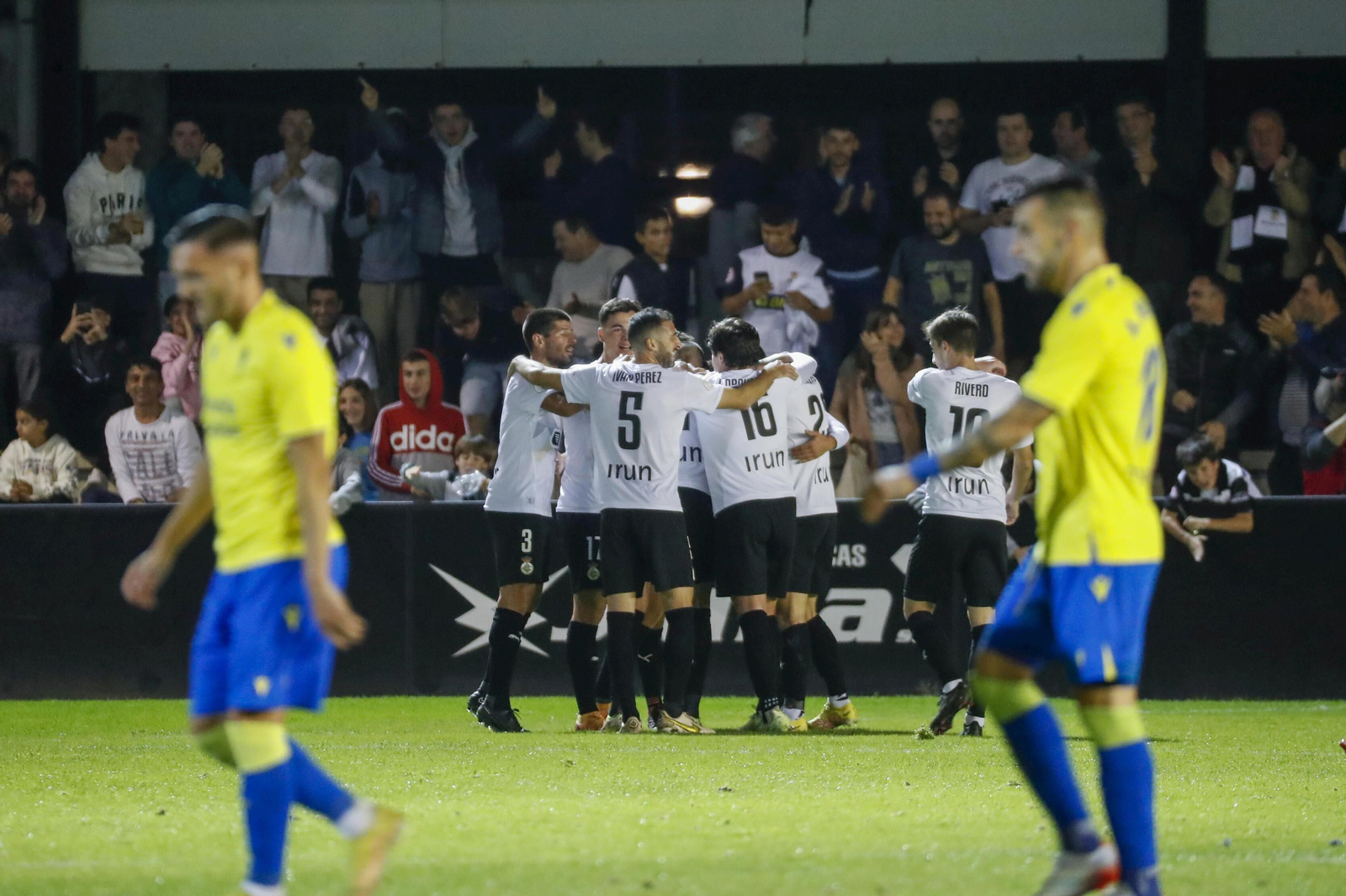 Las imágenes del Real Unión de Irún-Cádiz CF