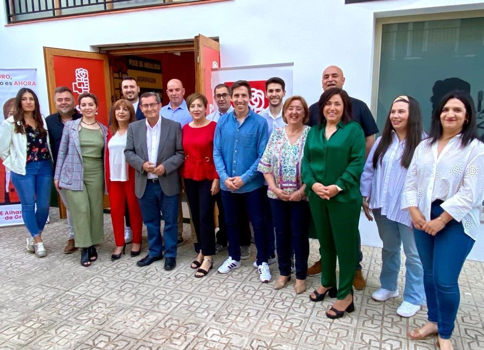 Imagen de la presentación de la candidatura de Sandra García a la Alcaldía de Alhama de Granada