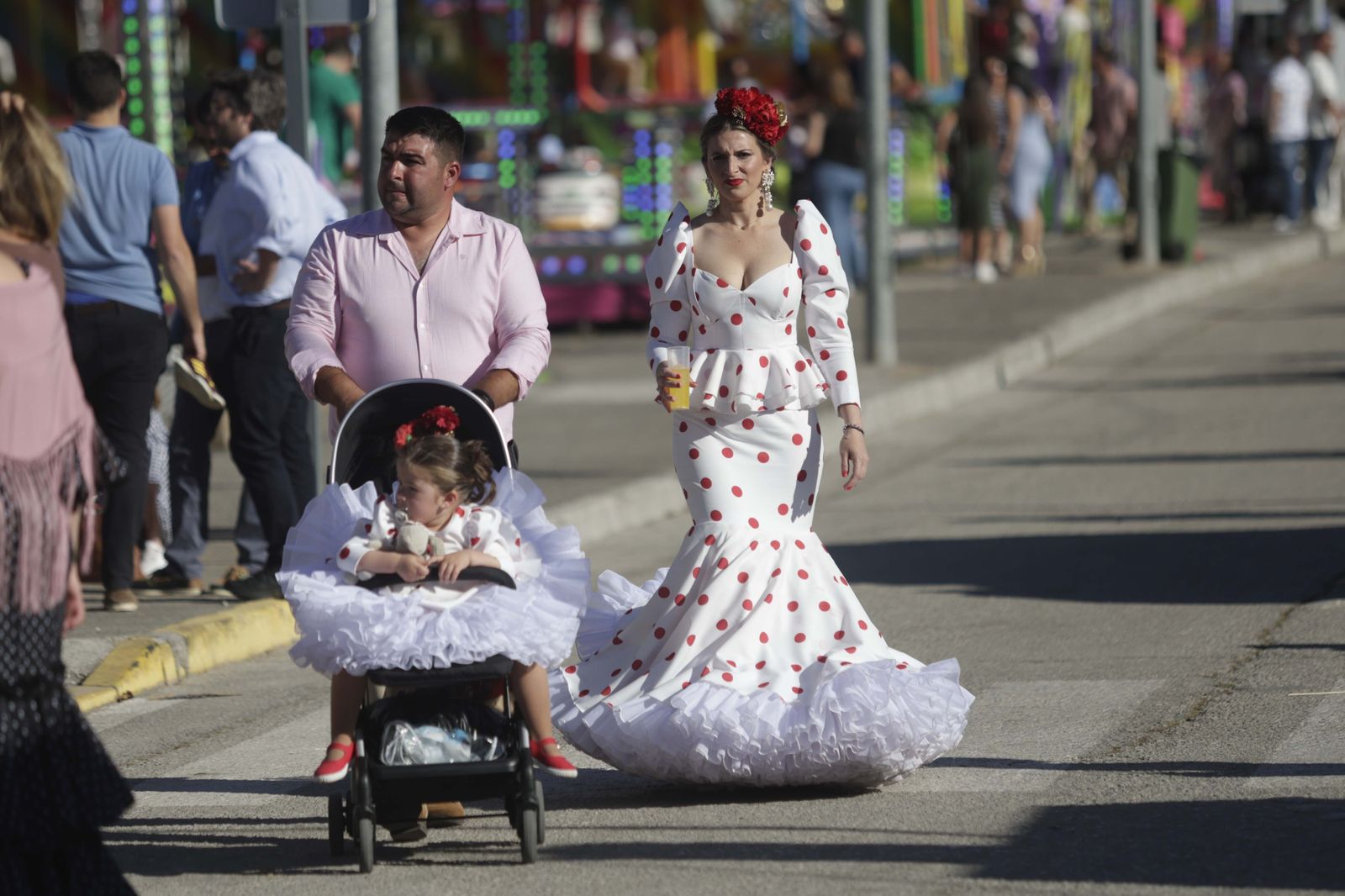 Búscate en las fotos del viernes en la Feria de Castellar