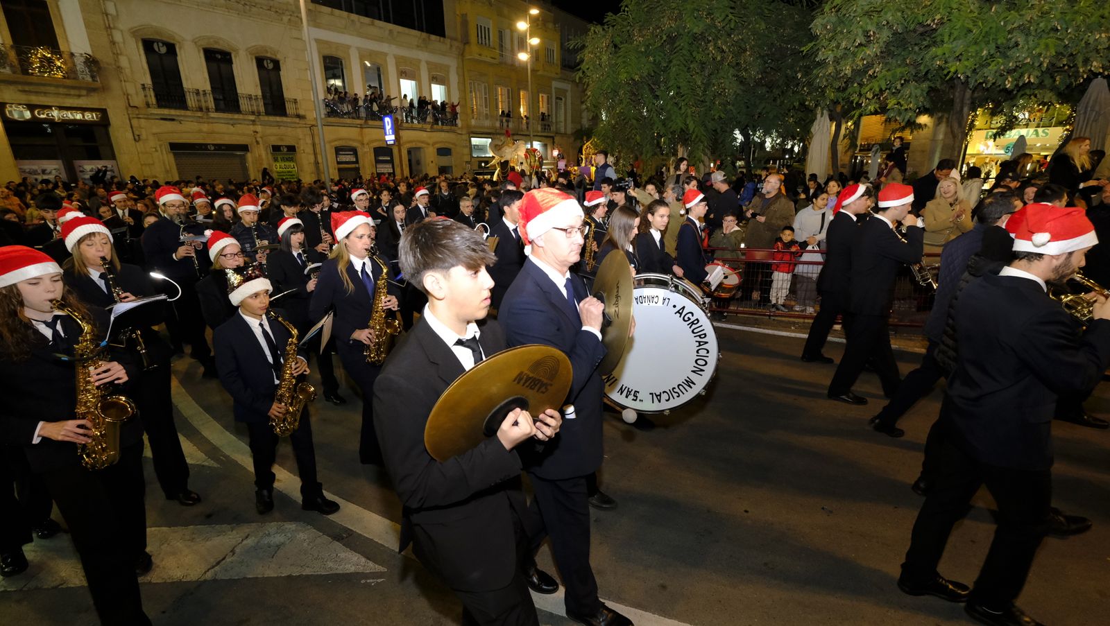 Fotogalería de la Cabalgata de Reyes Magos en Almería