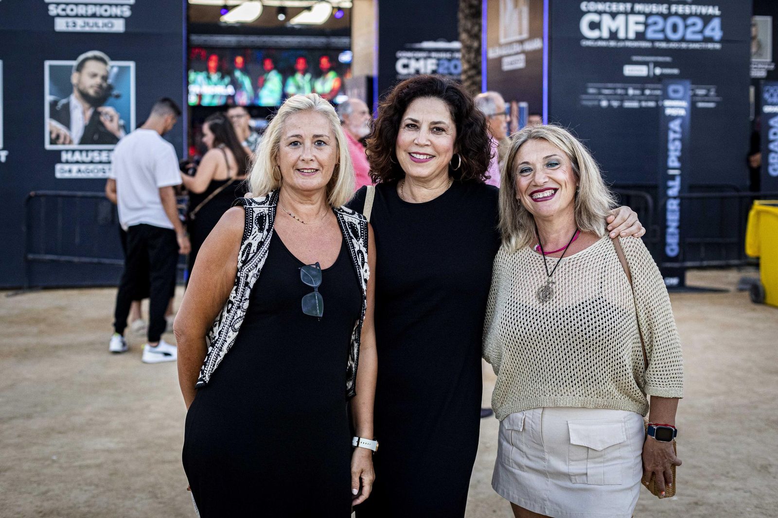 Búscate en las imágenes del concierto de Los Chichos en Concert Music de Chiclana