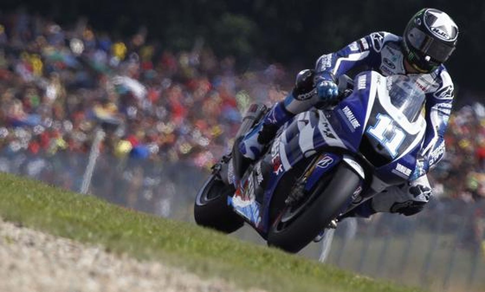 Stoner vence en Brno y acrecienta su ventaja al frente del Mundial. / EFE