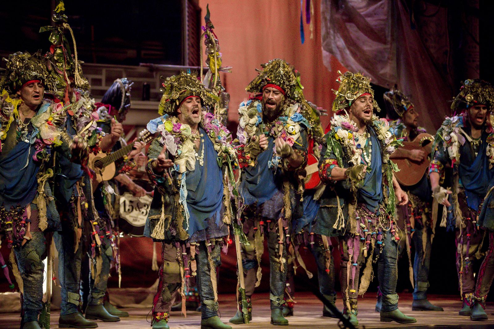 Comparsa Los resilientes.