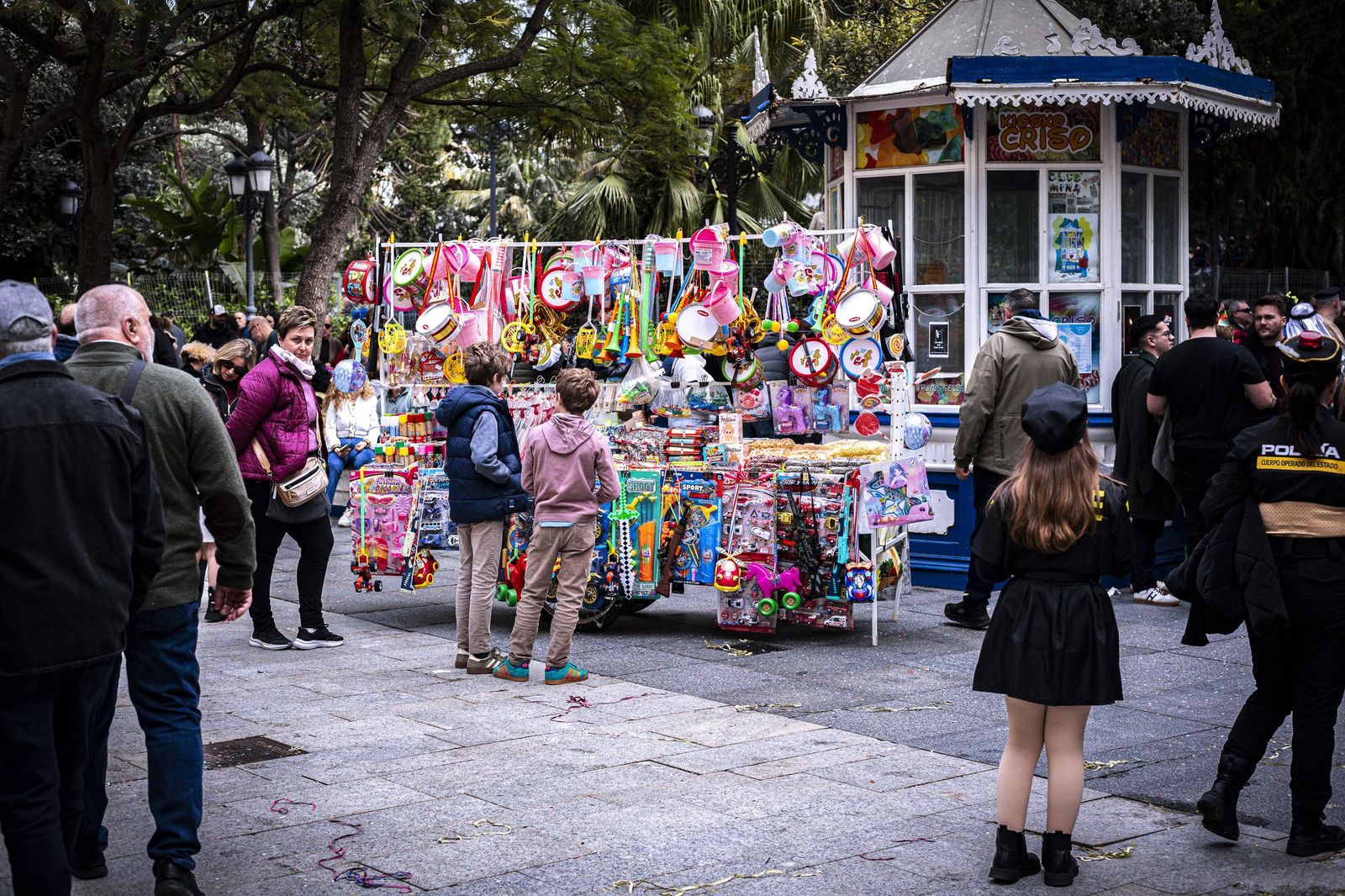 Las mejores imágenes del lunes de Carnaval de Cádiz 2026